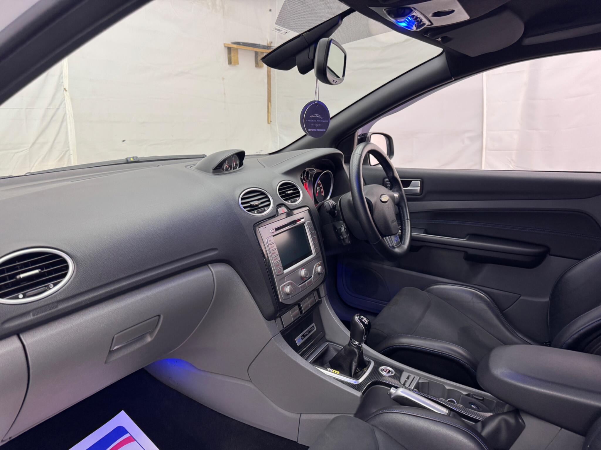 Ford Focus view 17