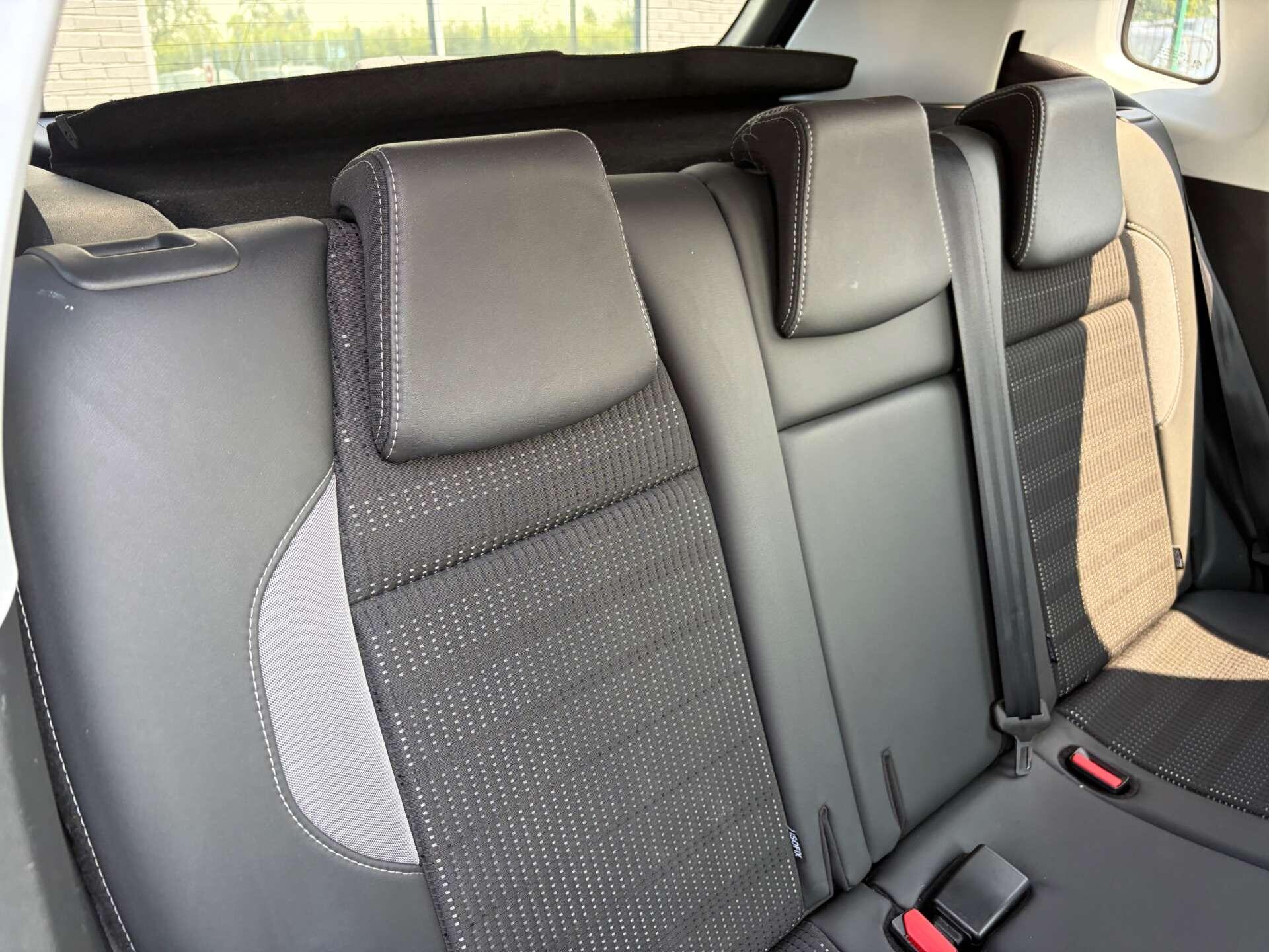 Peugeot 2008 view 30
