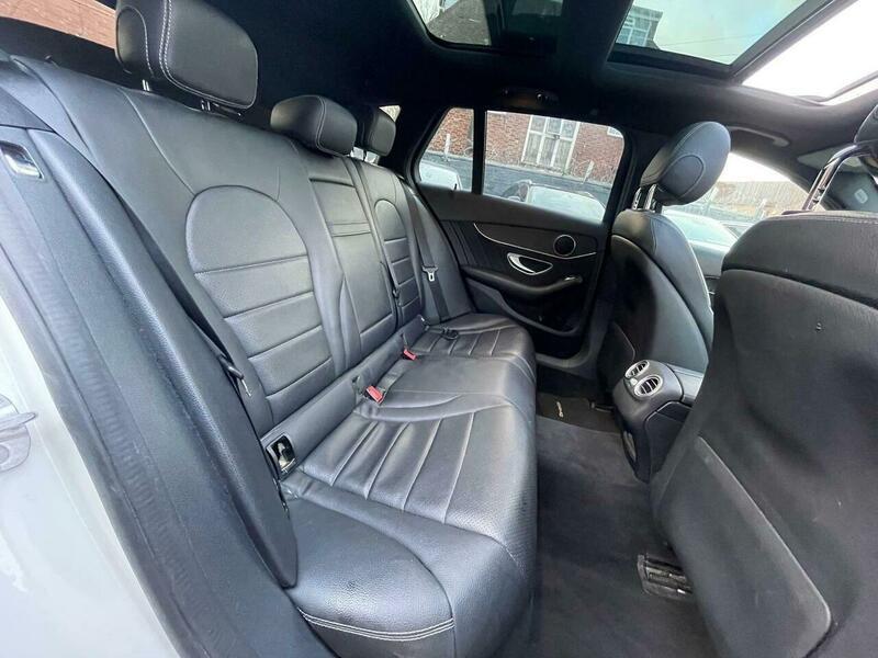 2016 Mercedes-Benz C Class image 36