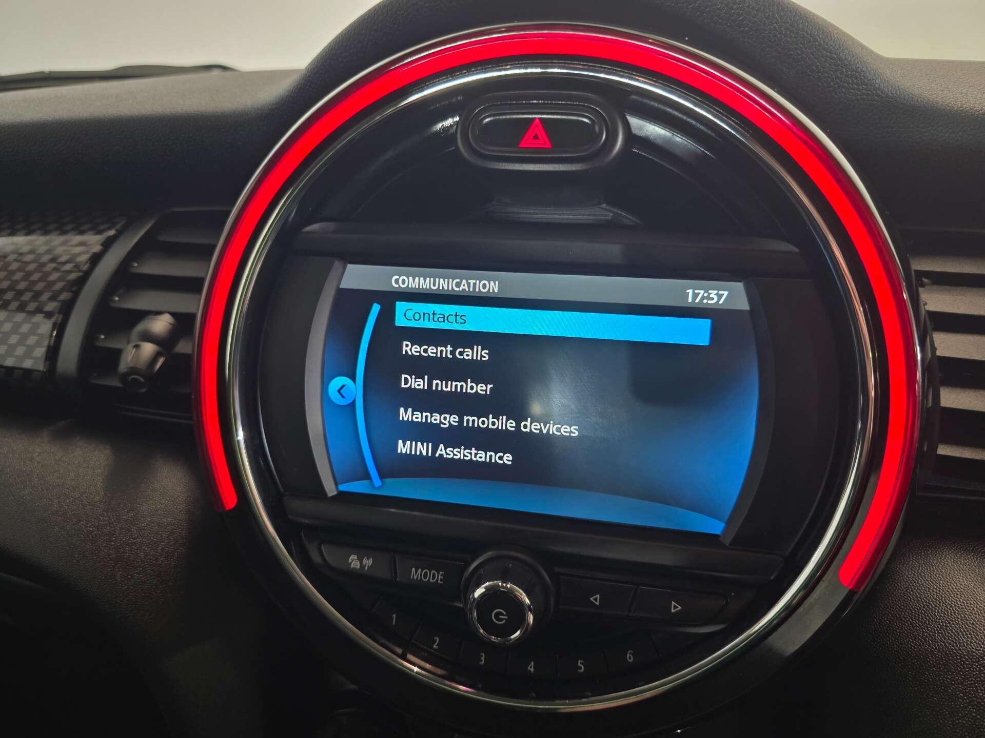 Mini Hatch view 34
