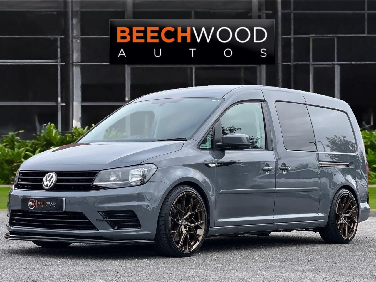 Volkswagen Caddy Maxi view 2