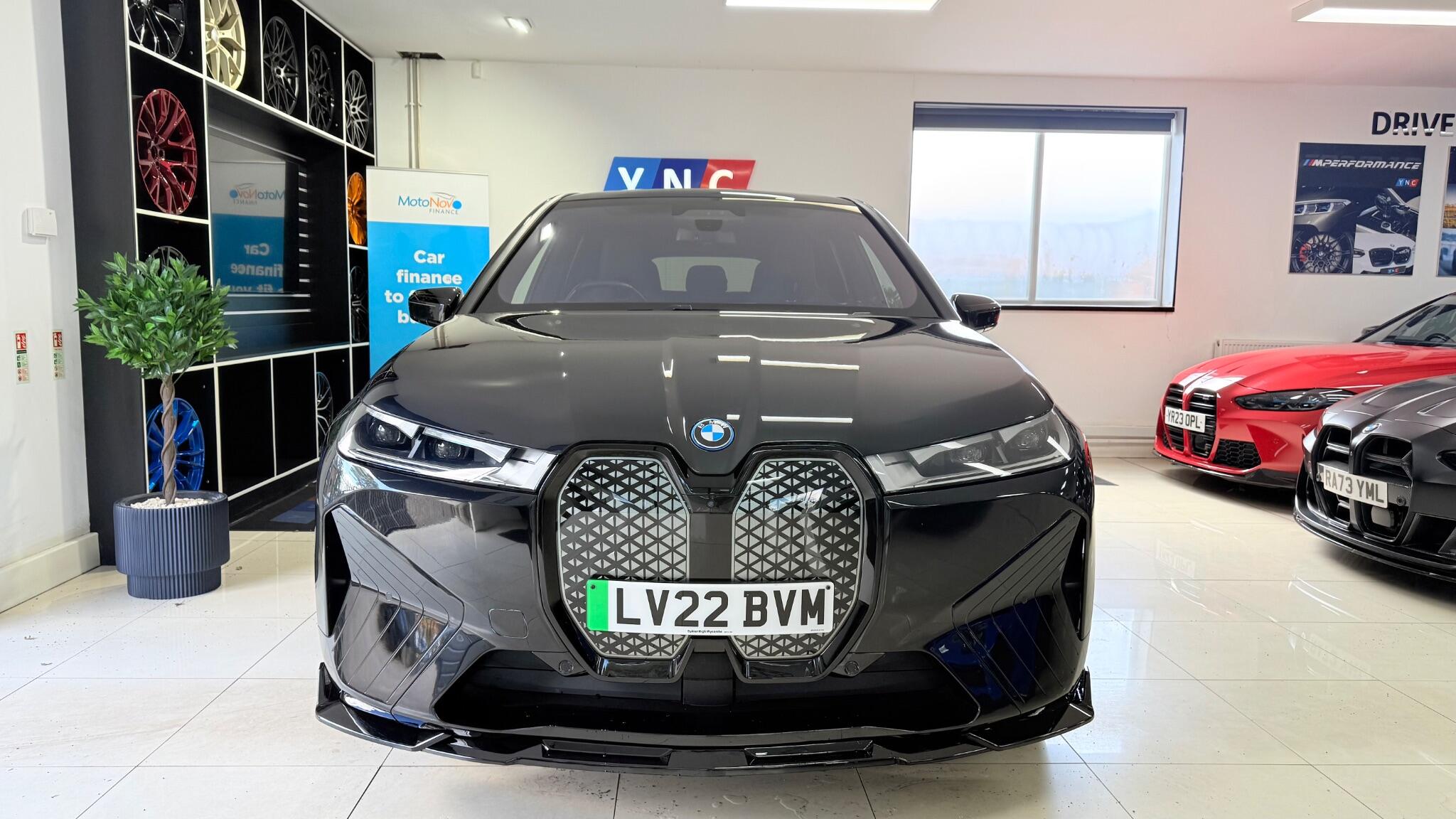 BMW iX view 66