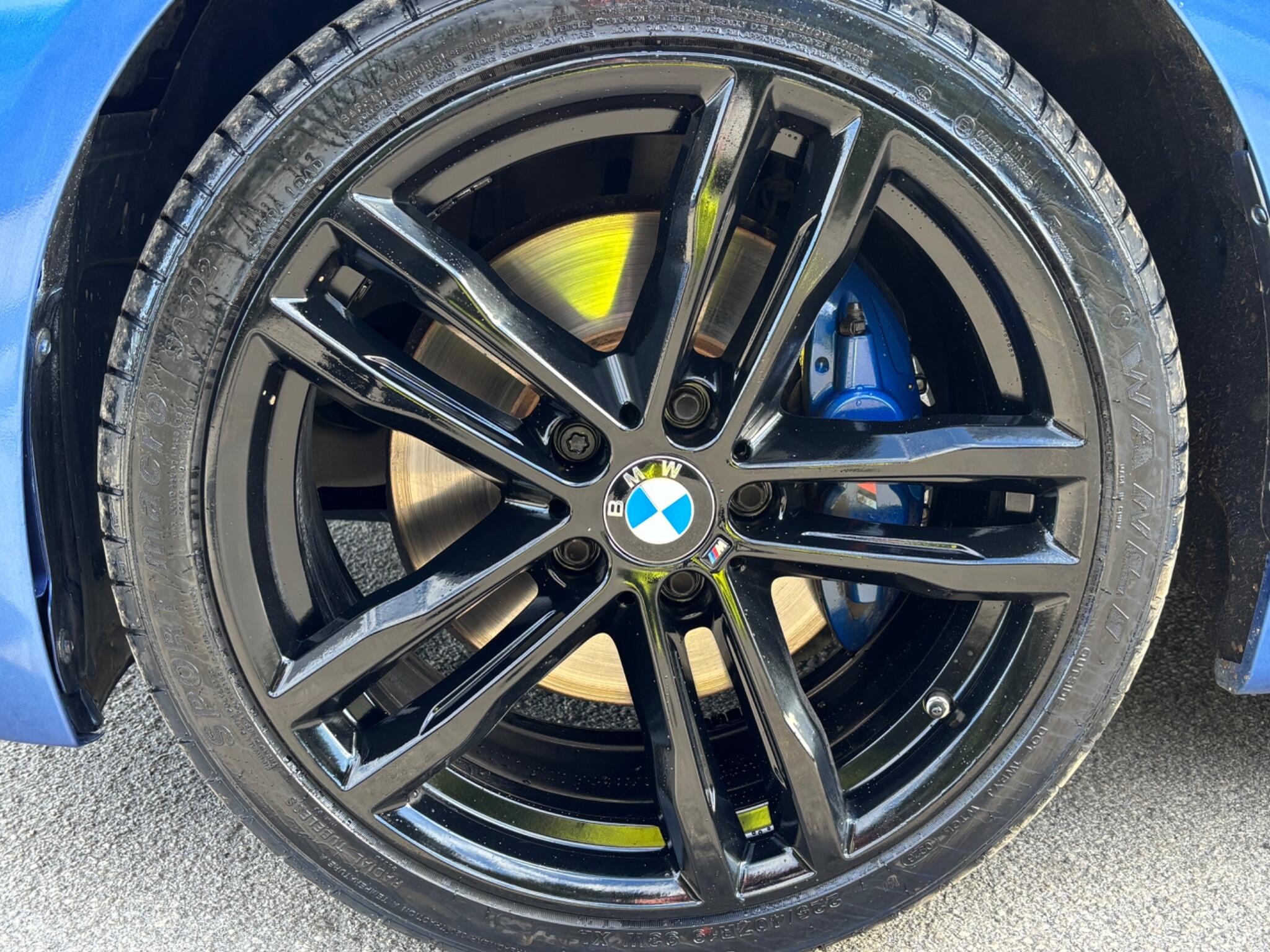 BMW 3 Series view 10