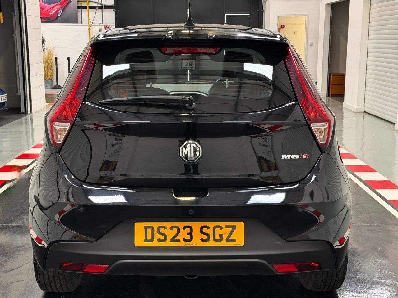MG MG3 view 9