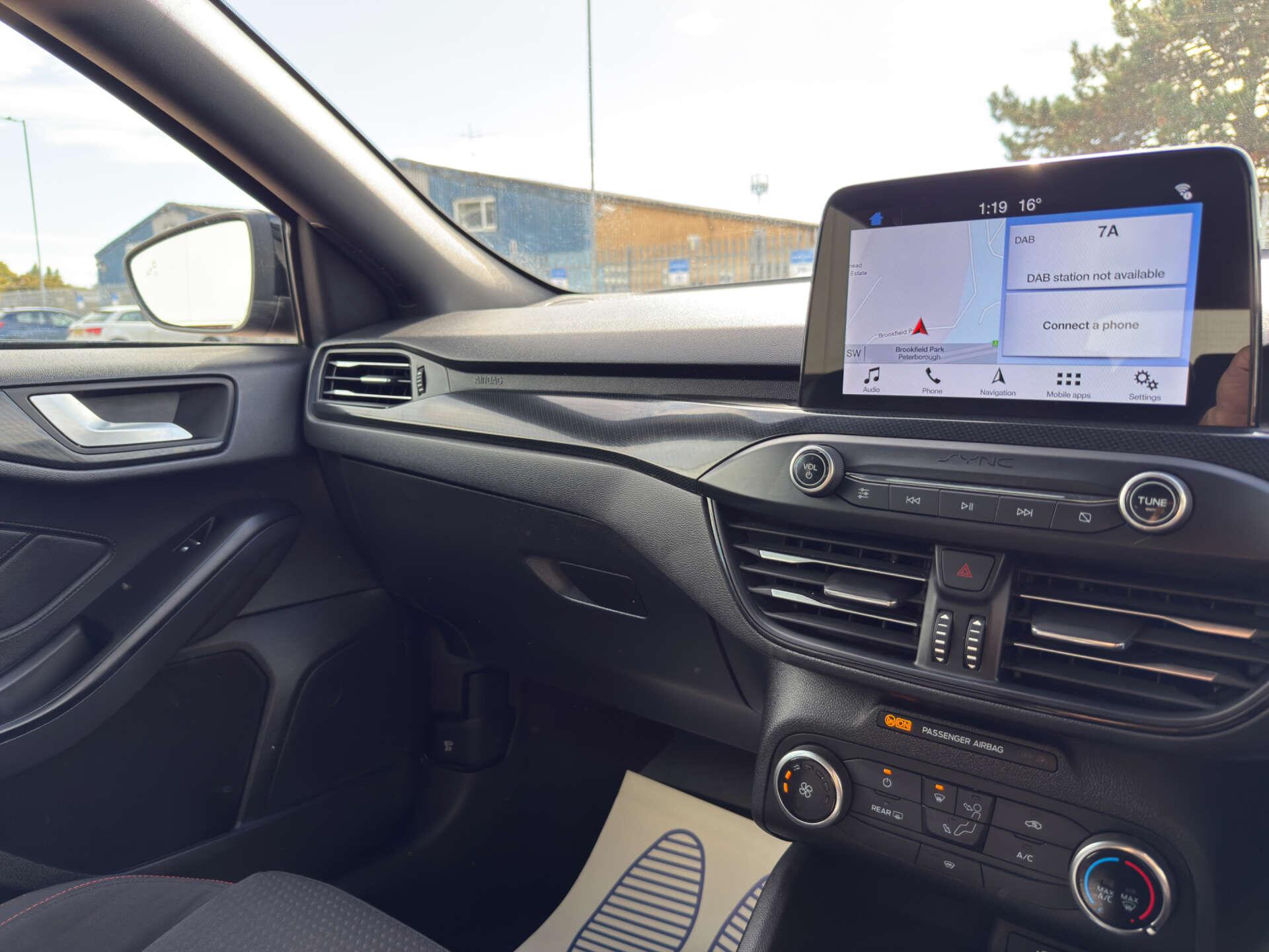 Ford Focus view 52