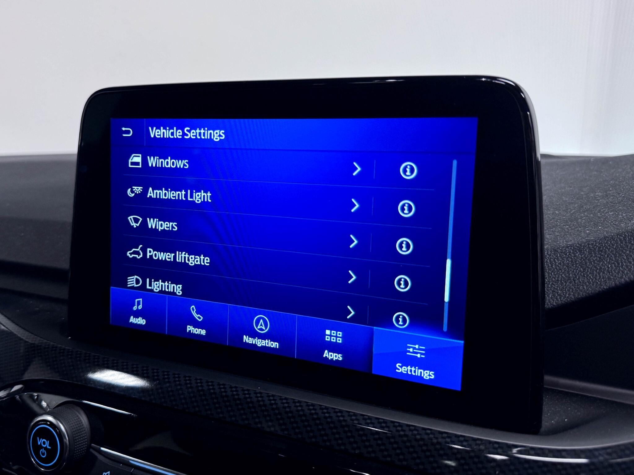 Ford Kuga view 45