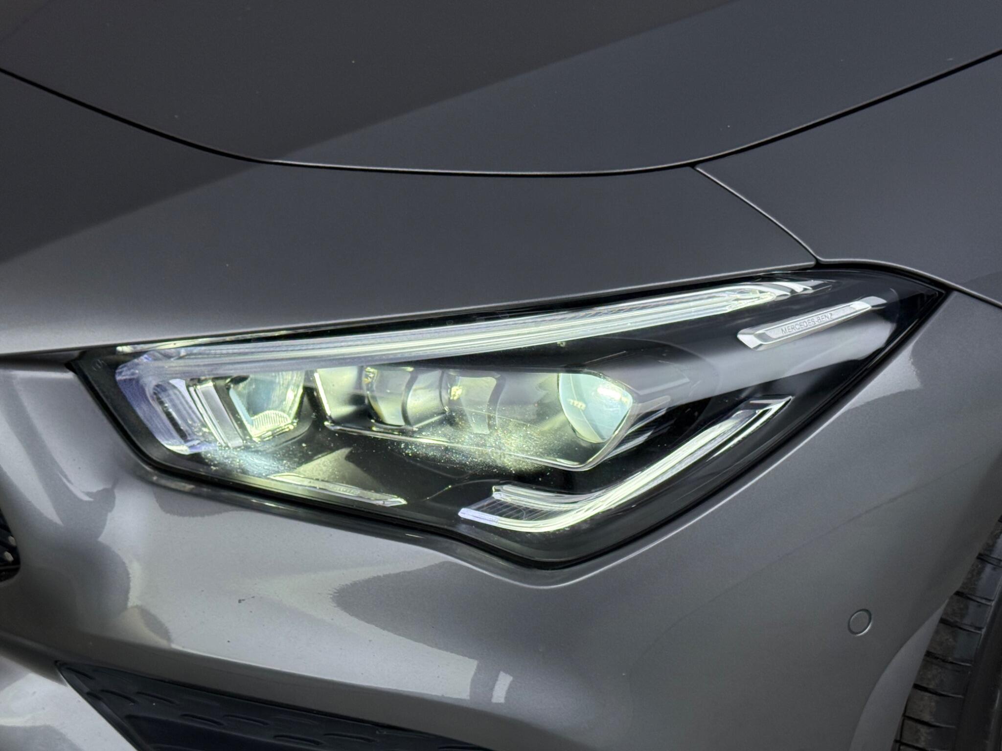 Mercedes-Benz Cla view 4
