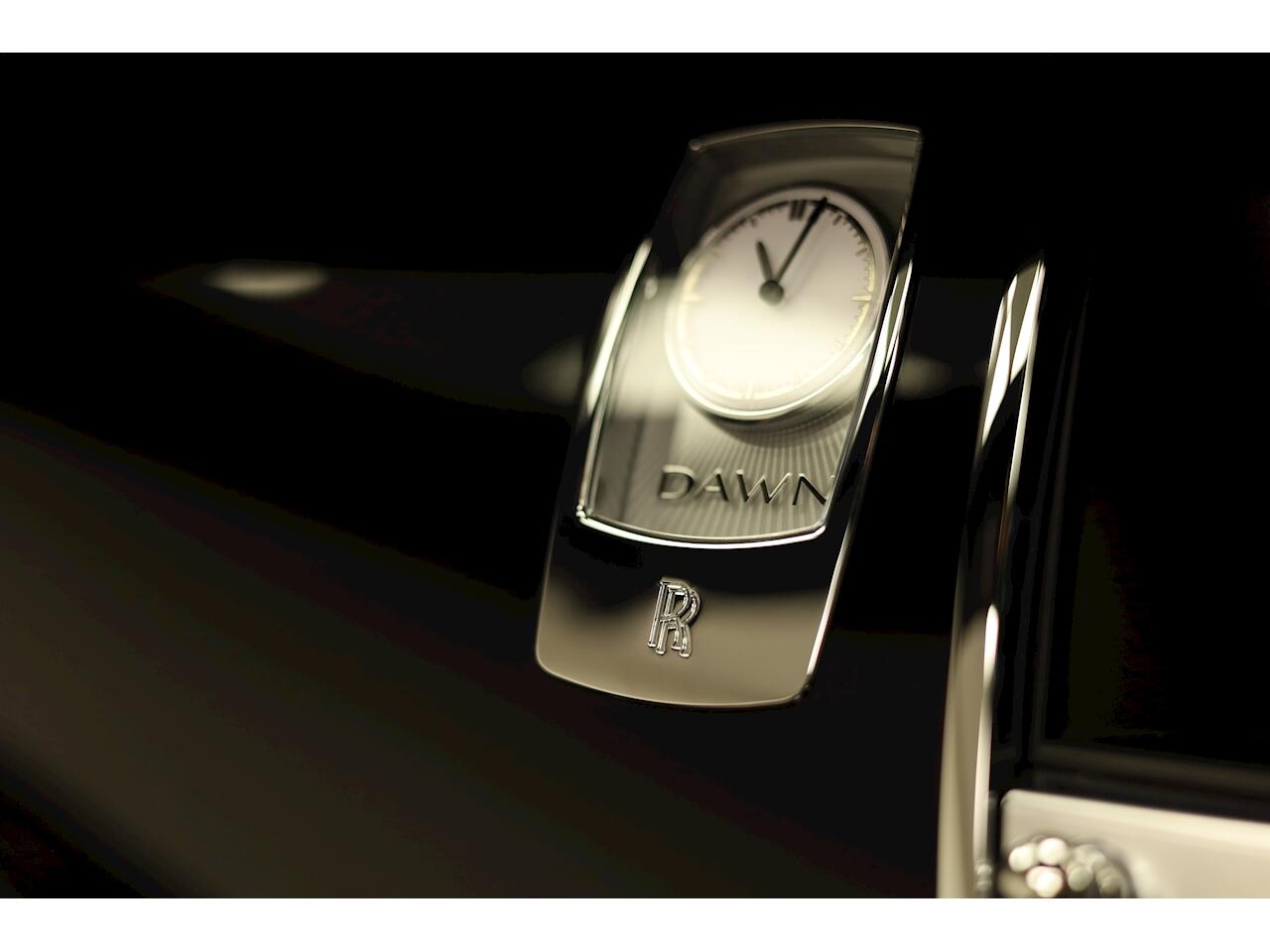 Rolls-Royce Dawn view 53