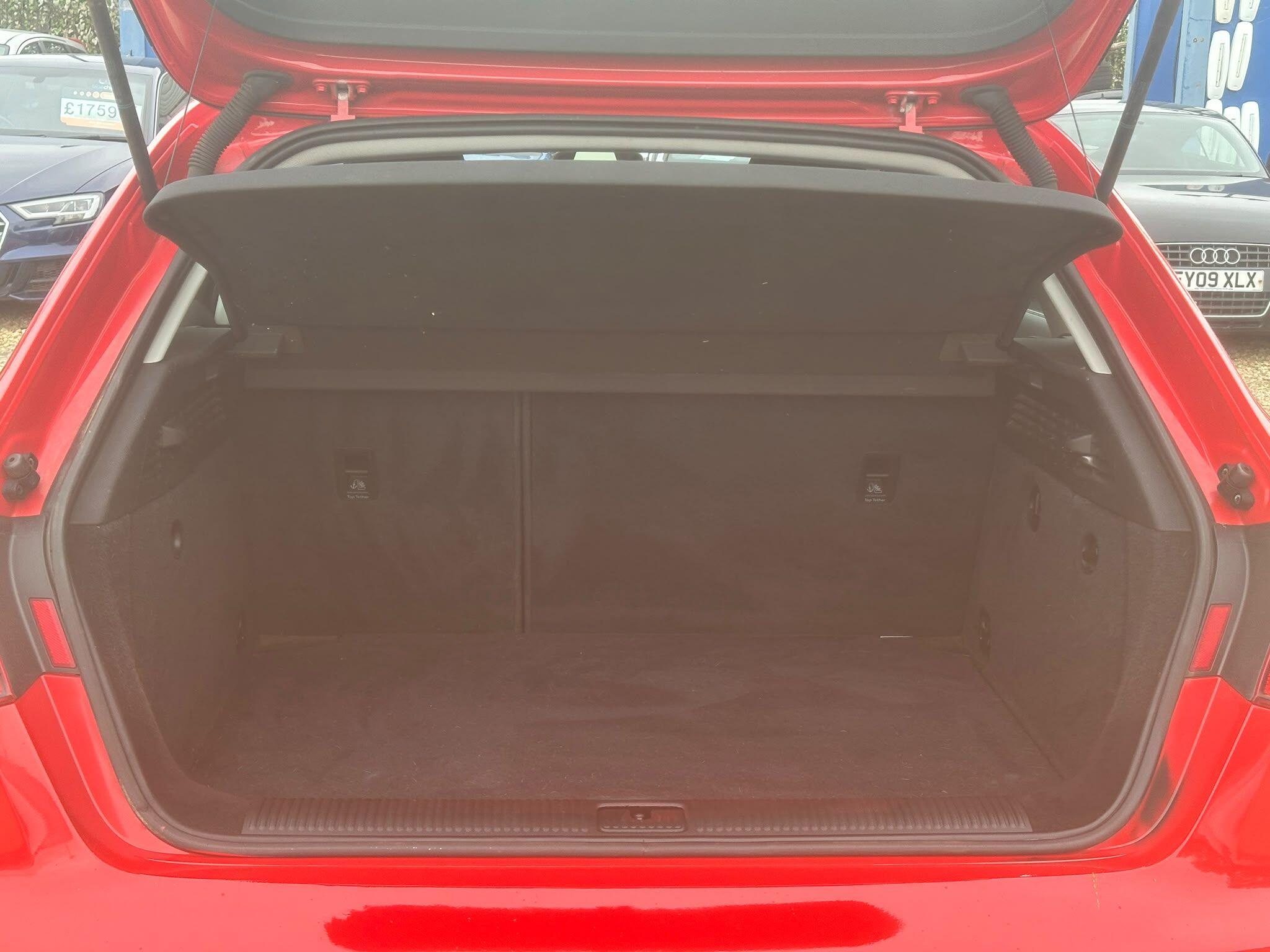 Audi A3 view 24