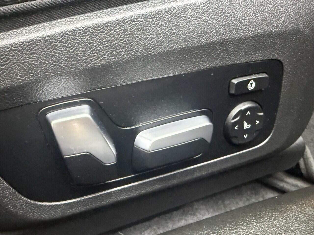 BMW 2 Series view 12