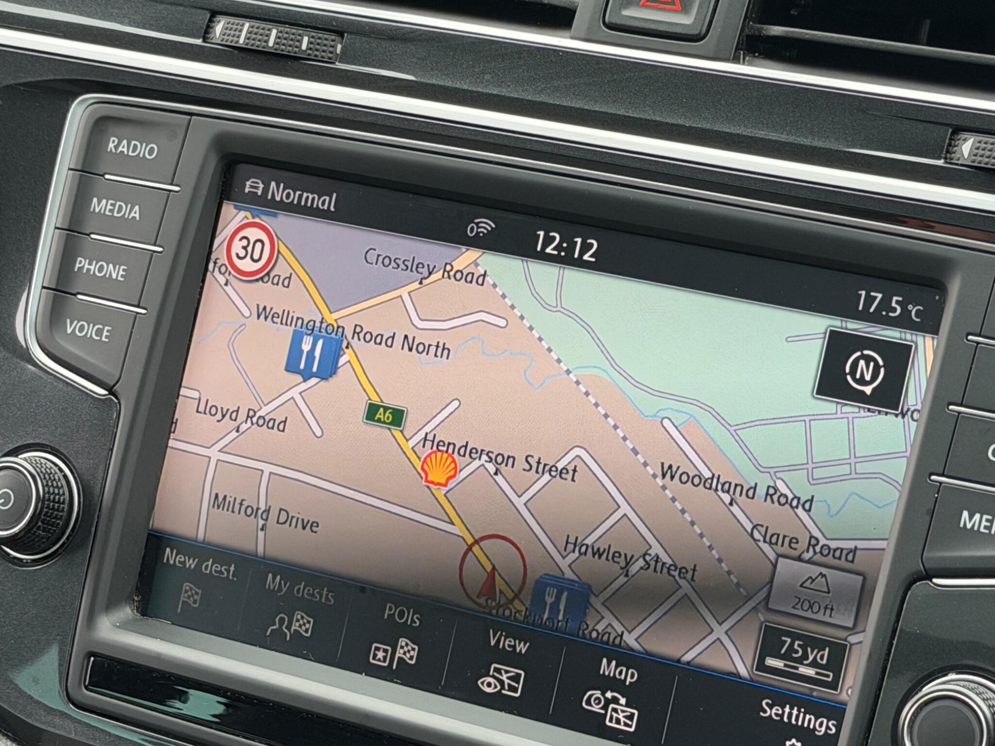 Volkswagen Tiguan view 30