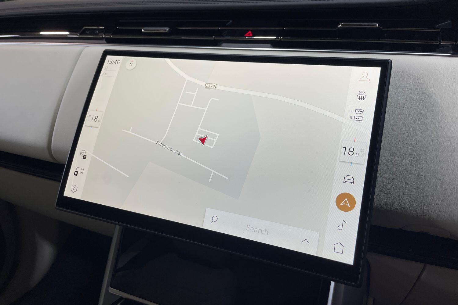 Land Rover Range Rover view 18