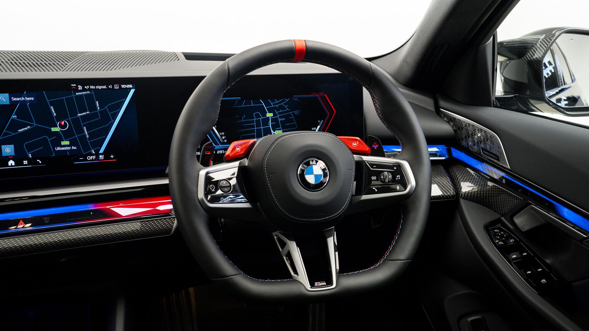 BMW M5 view 13