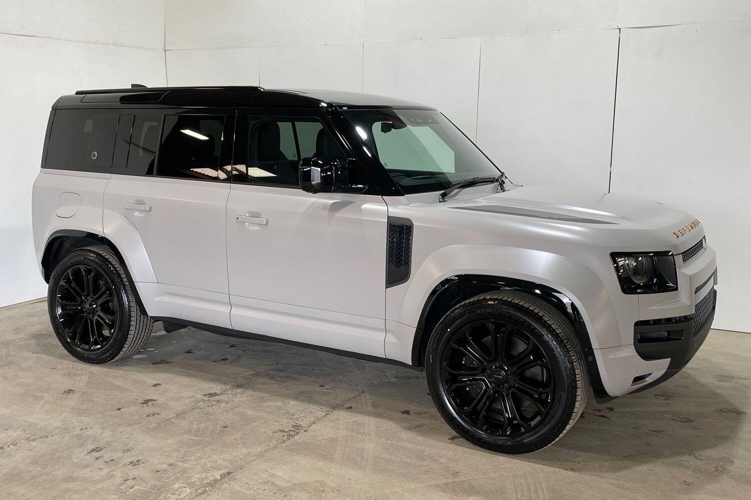 Land Rover Defender view 47