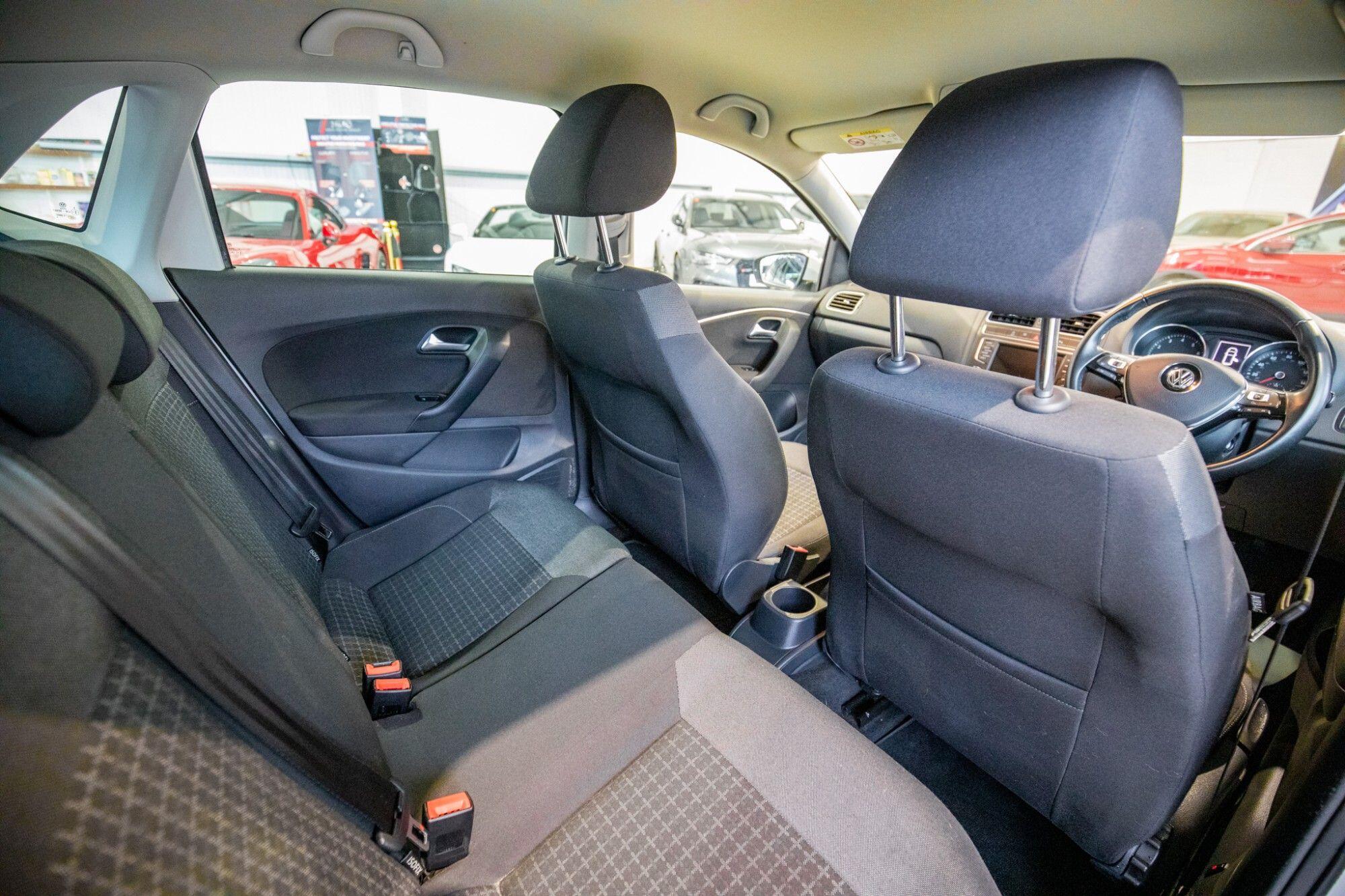 Volkswagen Polo view 16