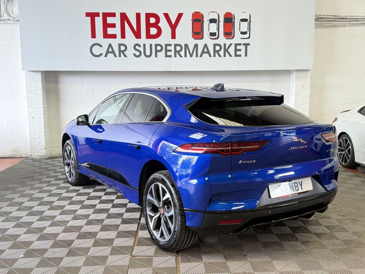 Jaguar I-Pace view 7