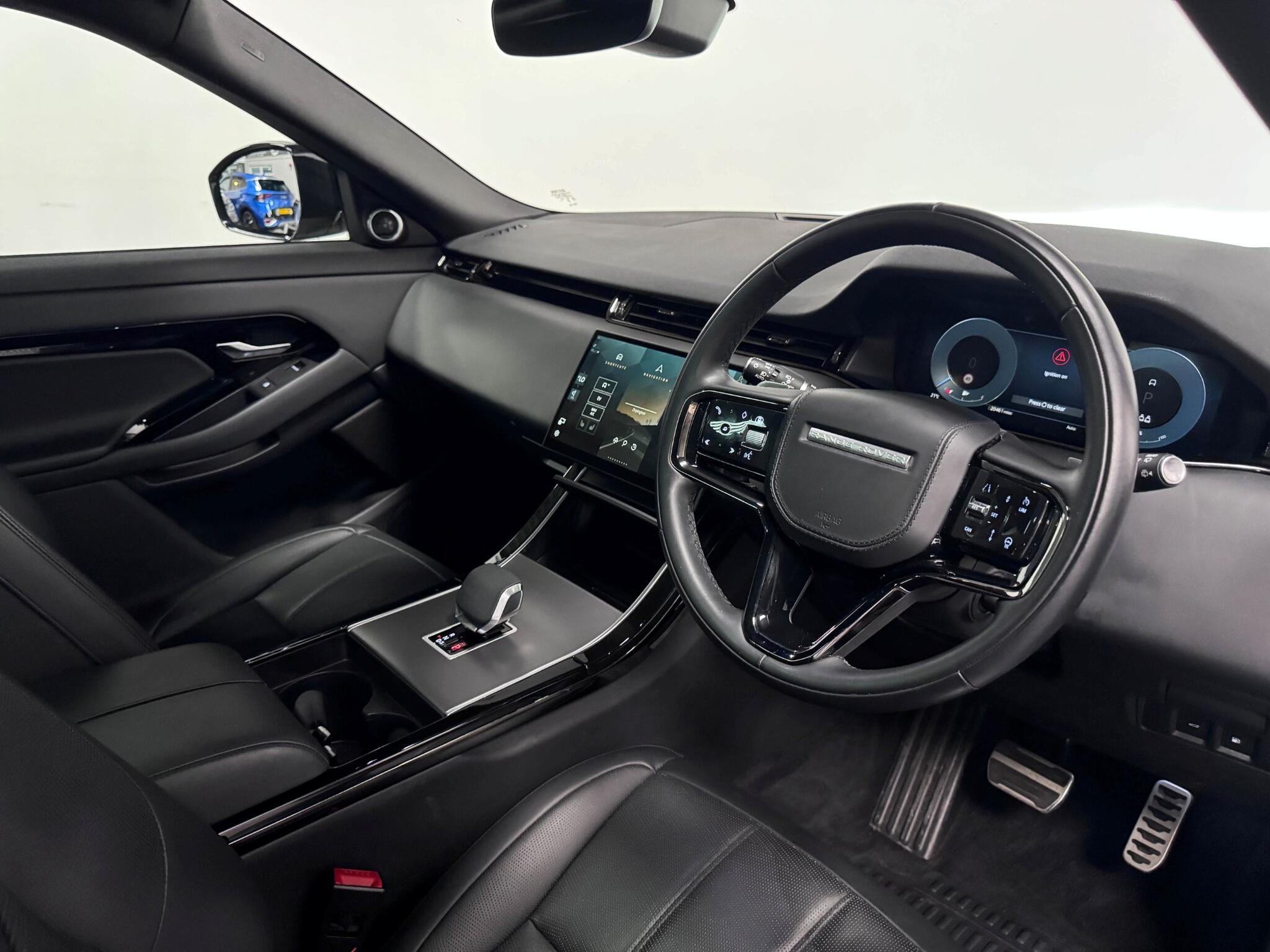 Land Rover Range Rover Evoque view 36