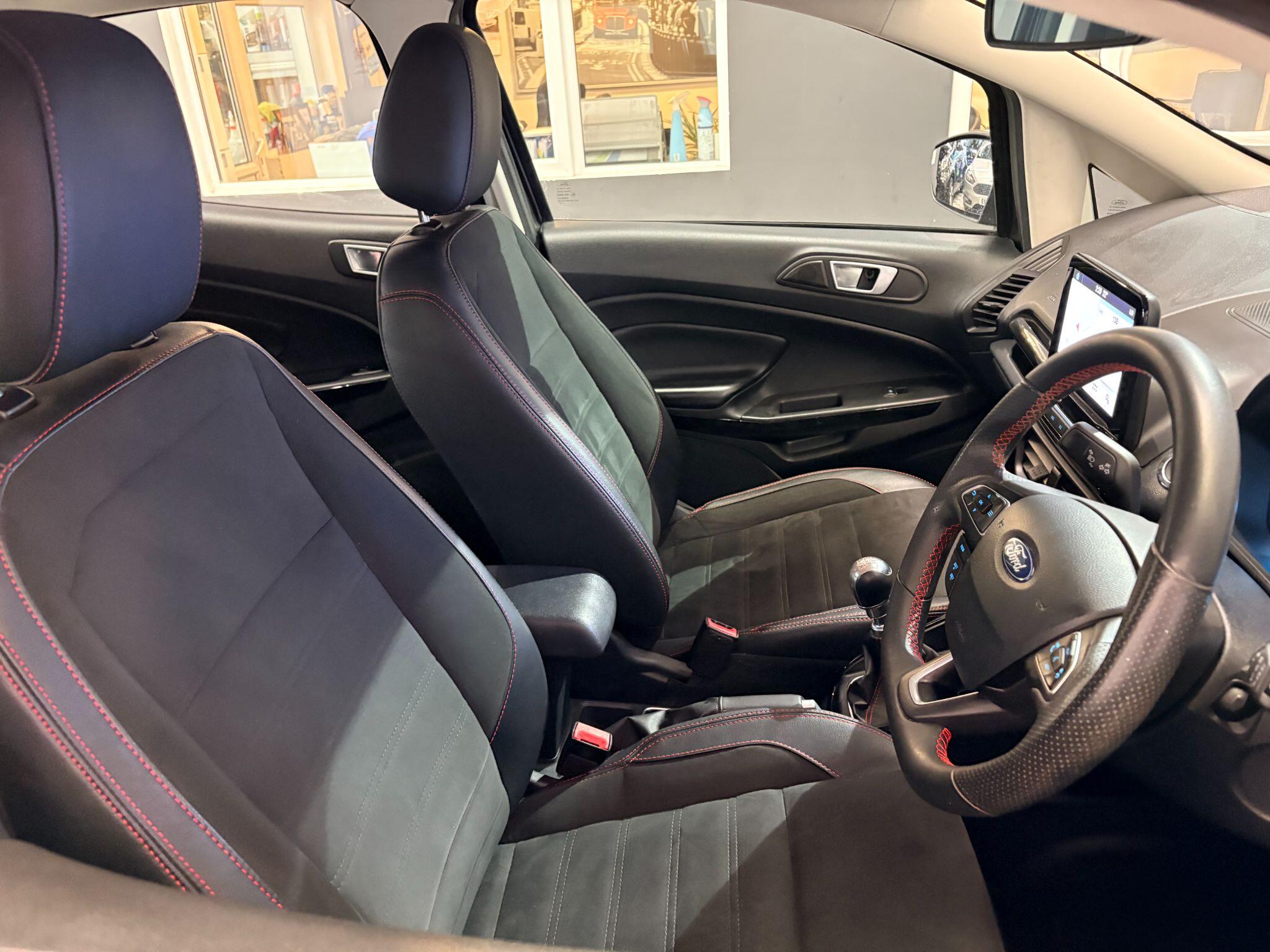 Ford Ecosport view 33