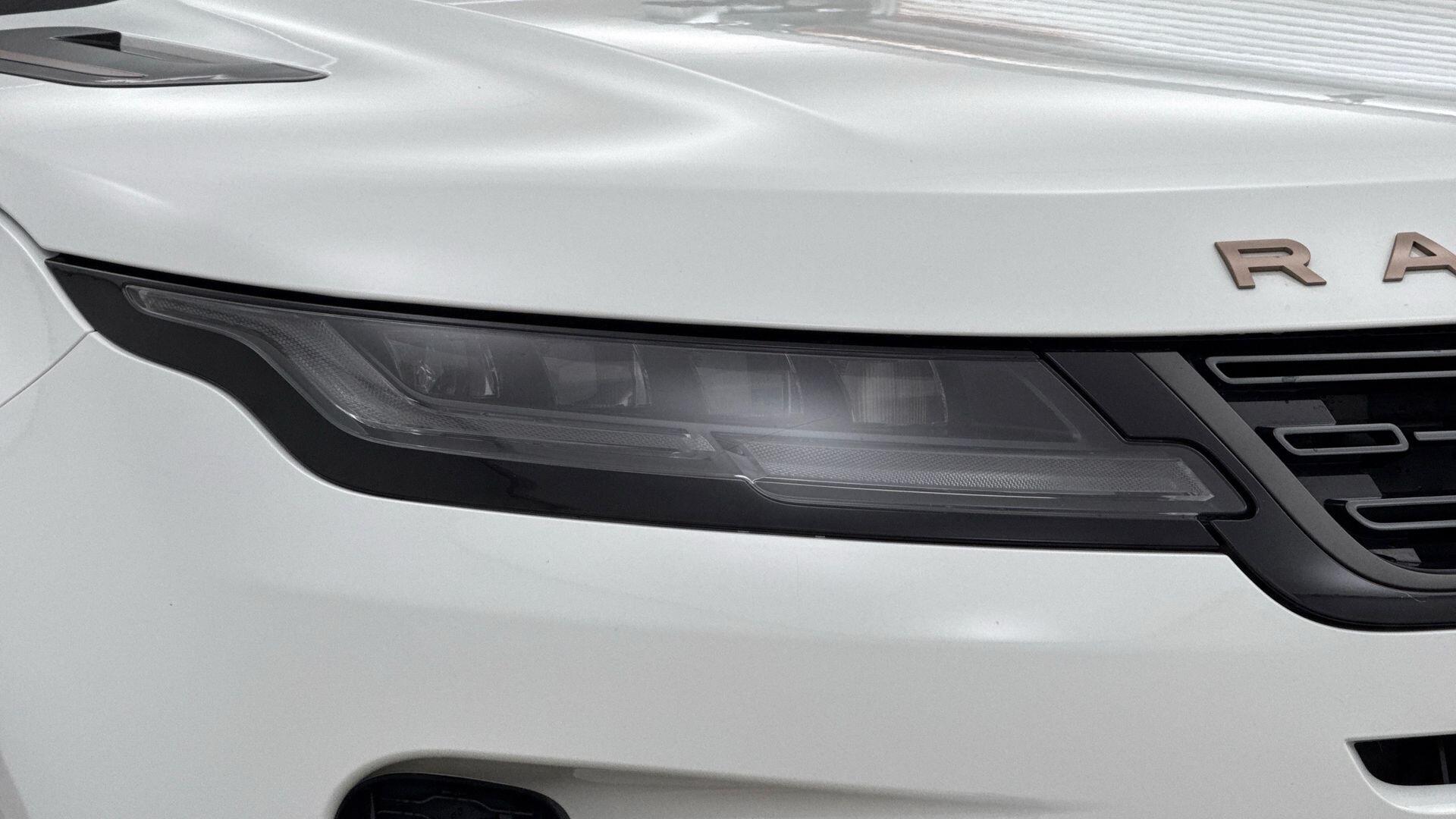 Land Rover Range Rover Evoque view 17