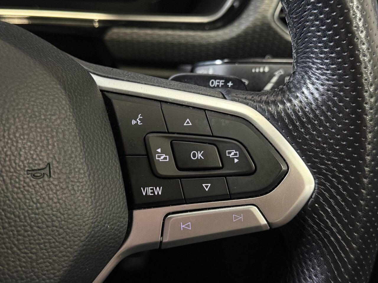 Volkswagen T-Cross view 31