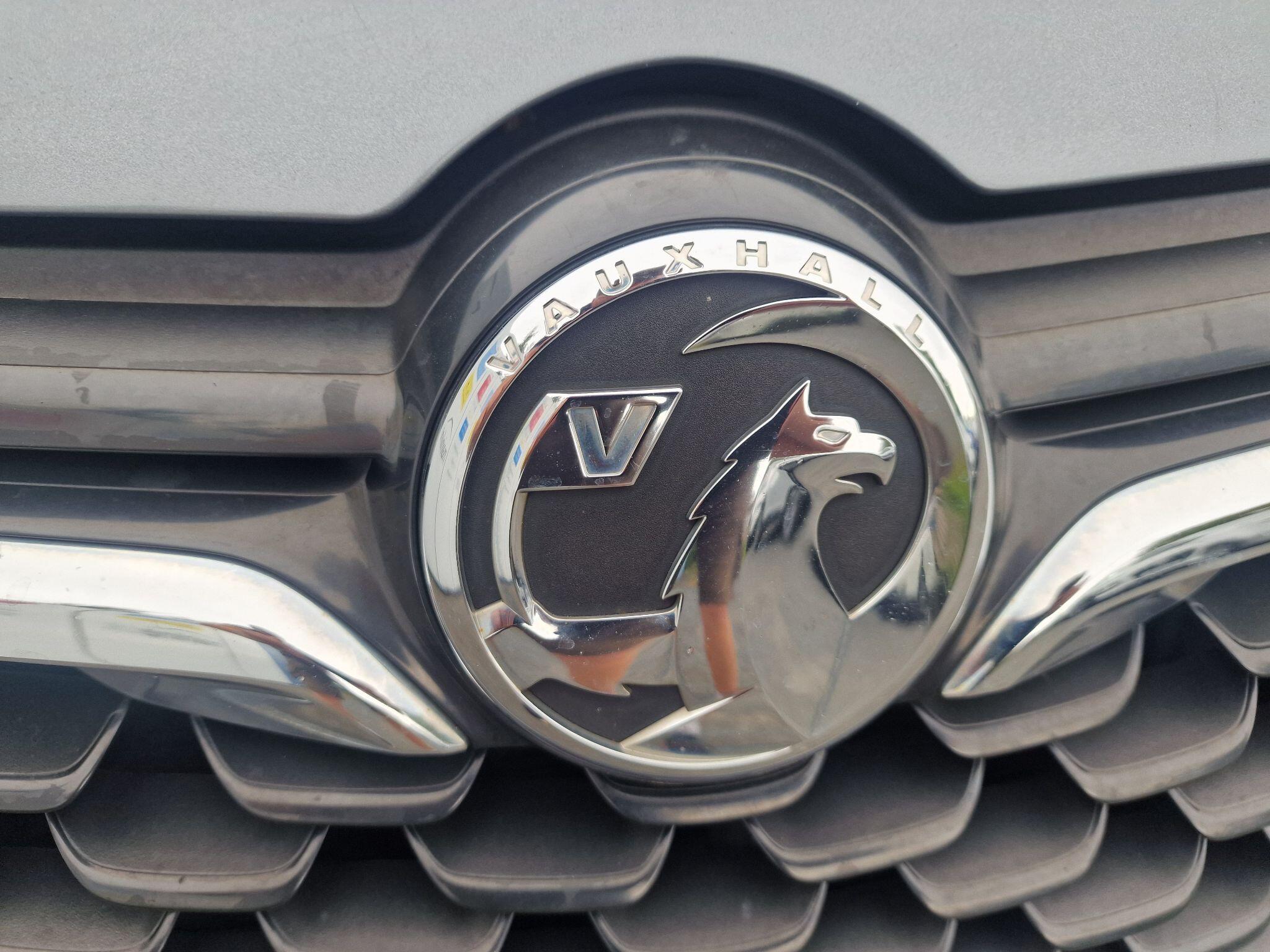 Vauxhall Zafira Tourer view 57
