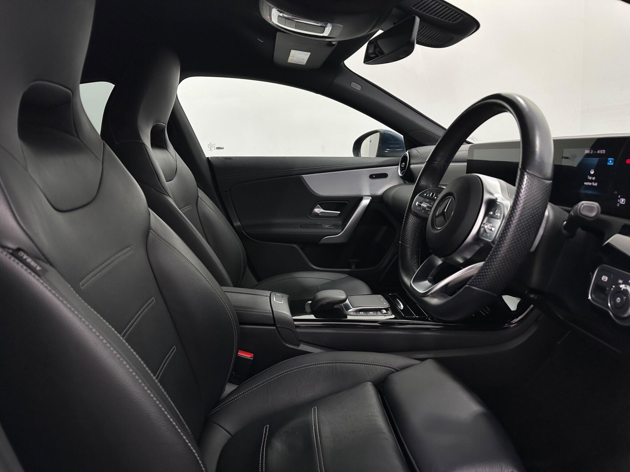 Mercedes-Benz Mercedes-Benz CLA view 34