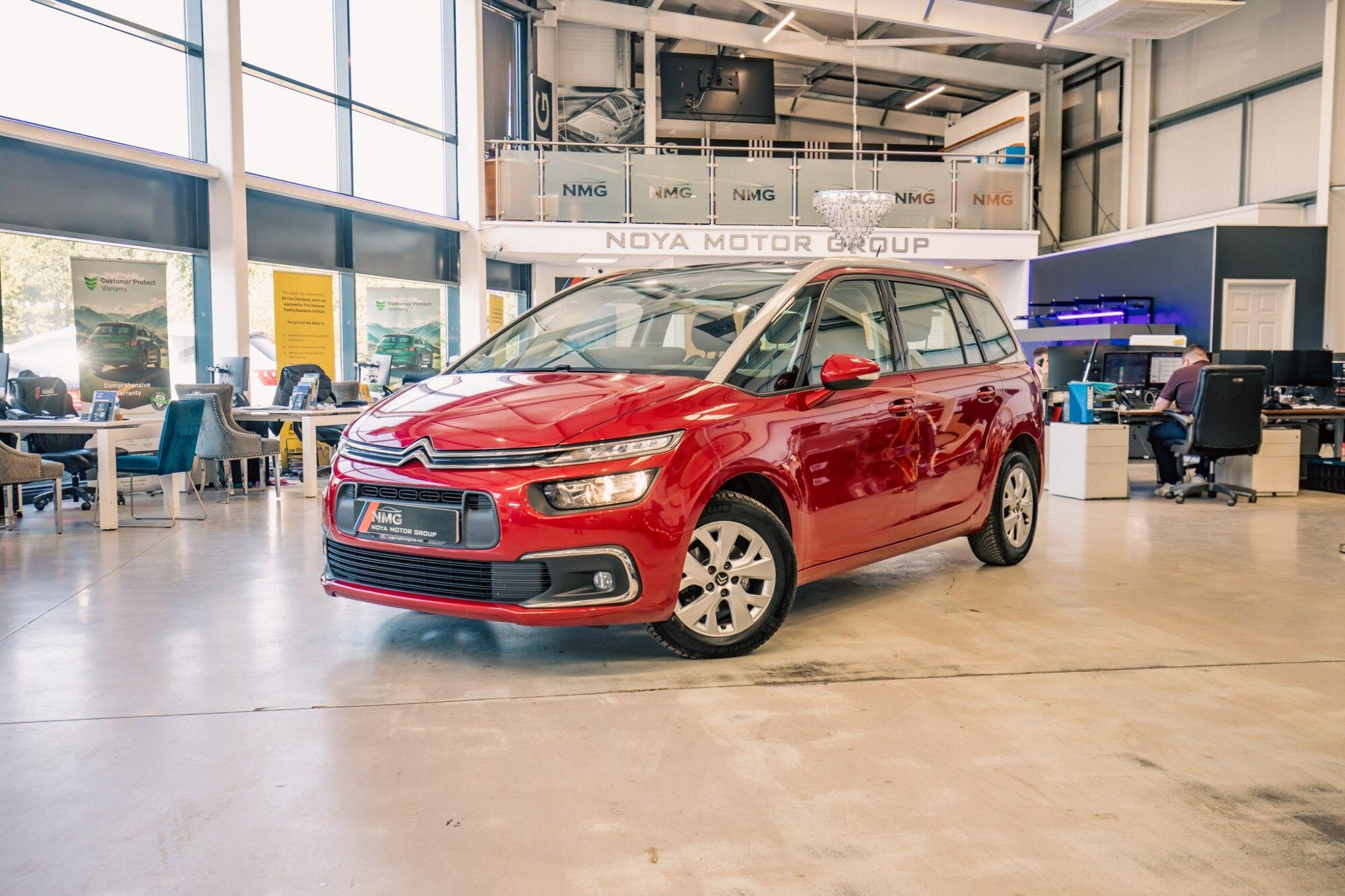 2020 Citroen Grand C4 Spacetourer in Red for sale