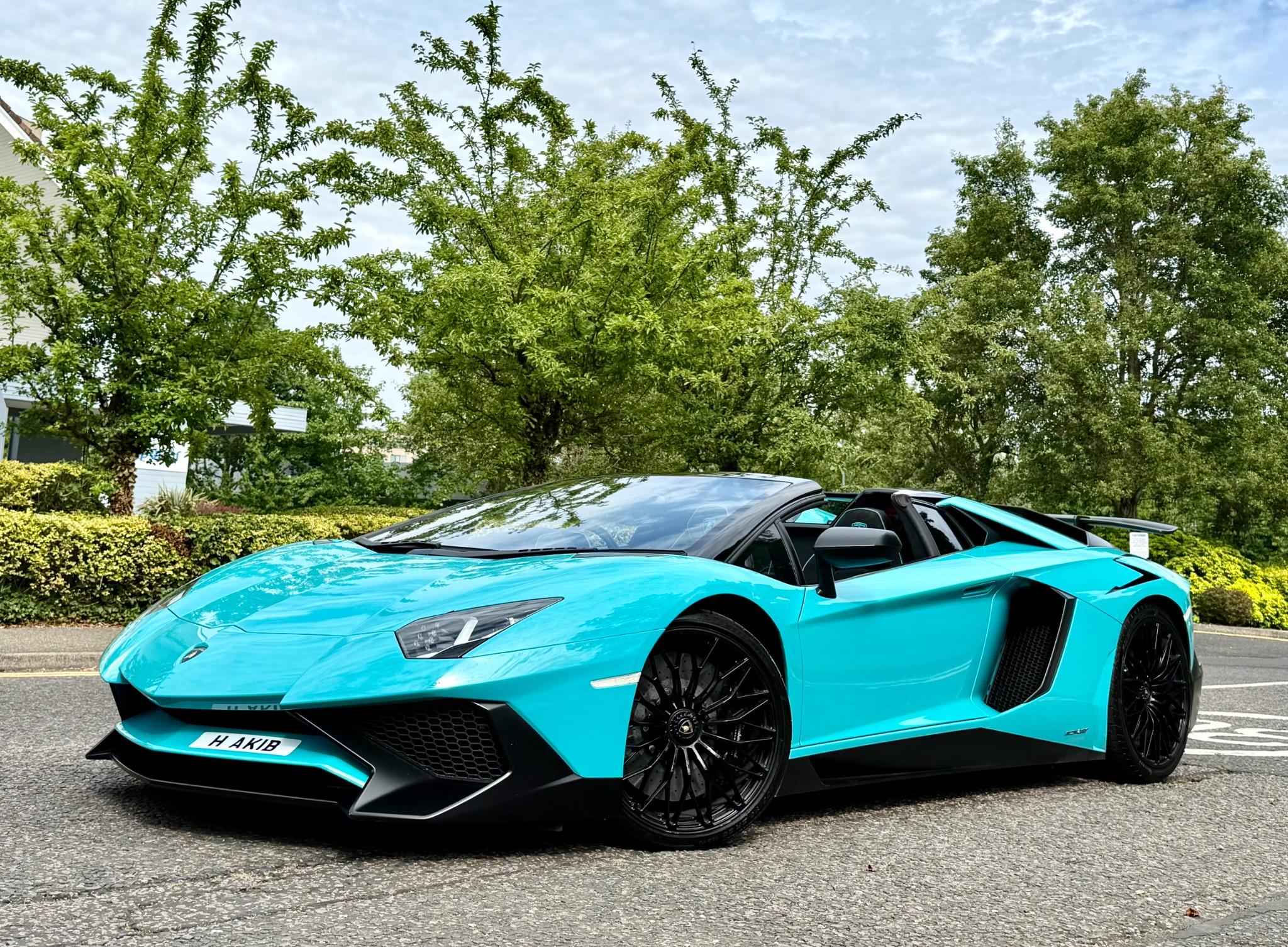 Lamborghini Aventador view 18