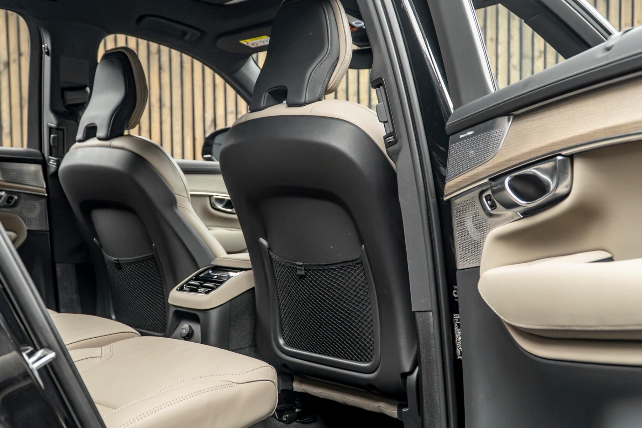 Volvo XC90 view 46