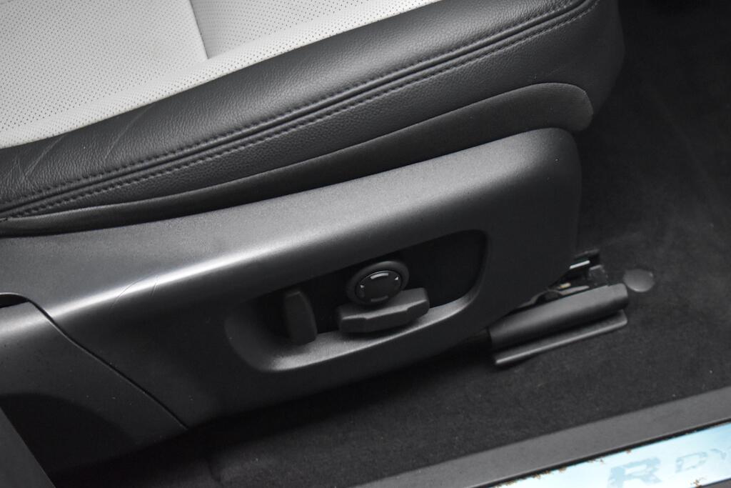 Land Rover Range Rover Evoque view 52