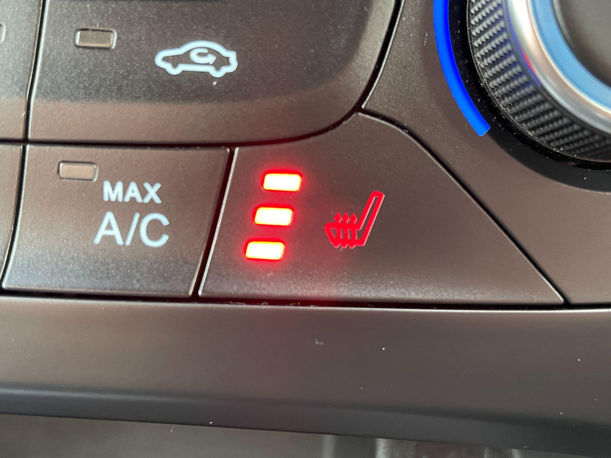 Ford Focus view 30