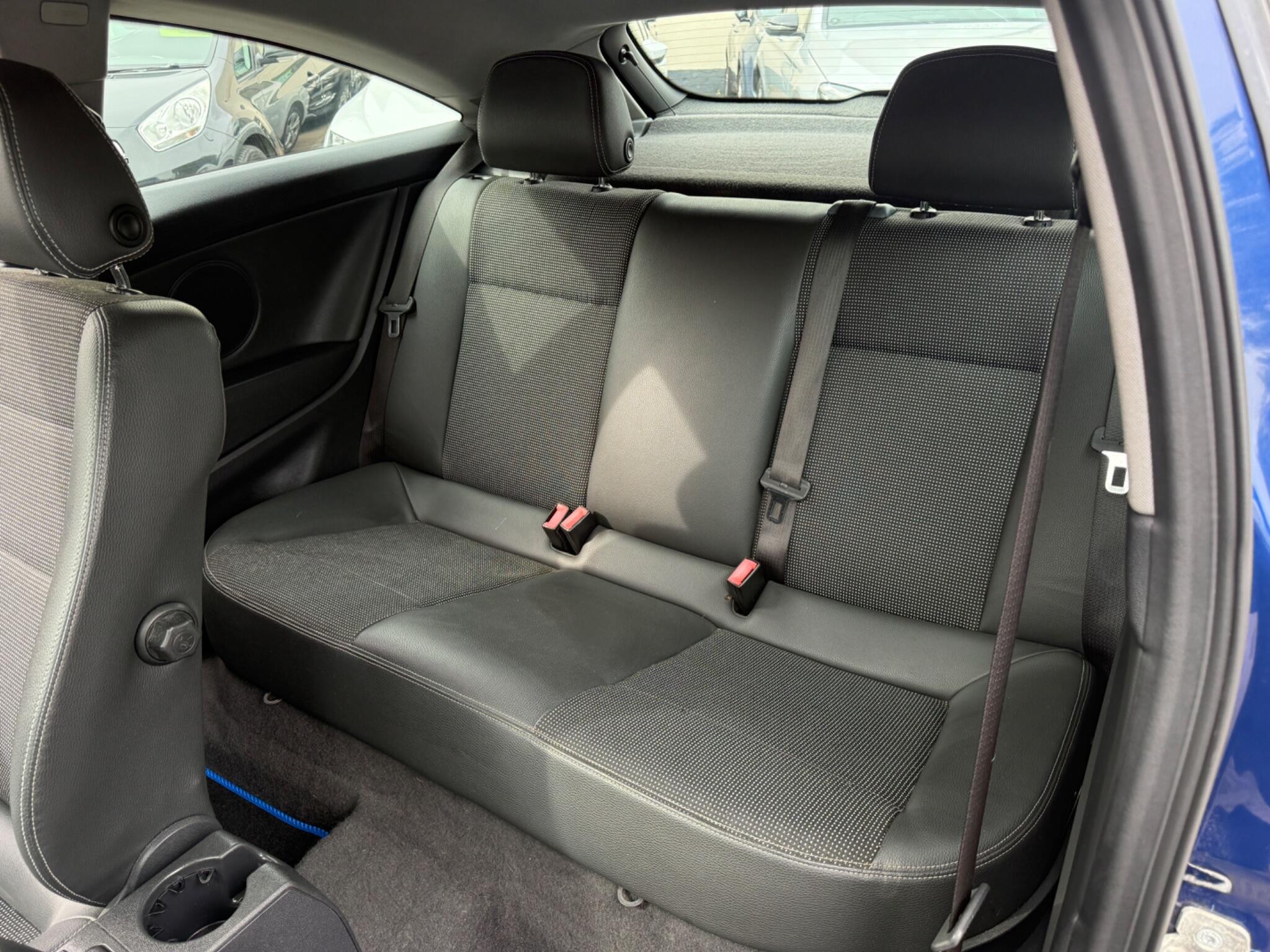 Vauxhall Astra - Image 40
