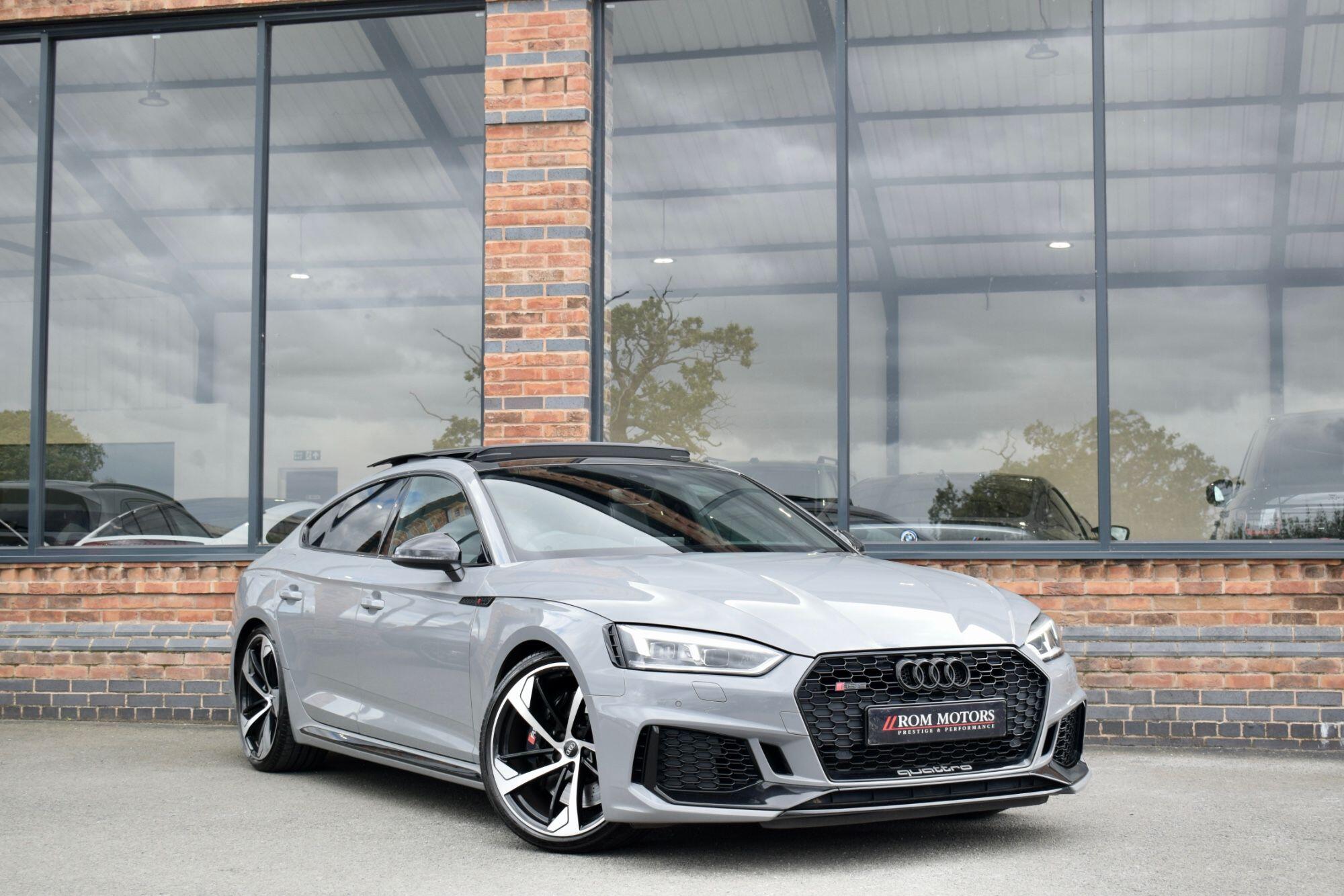 Audi RS5 view 8