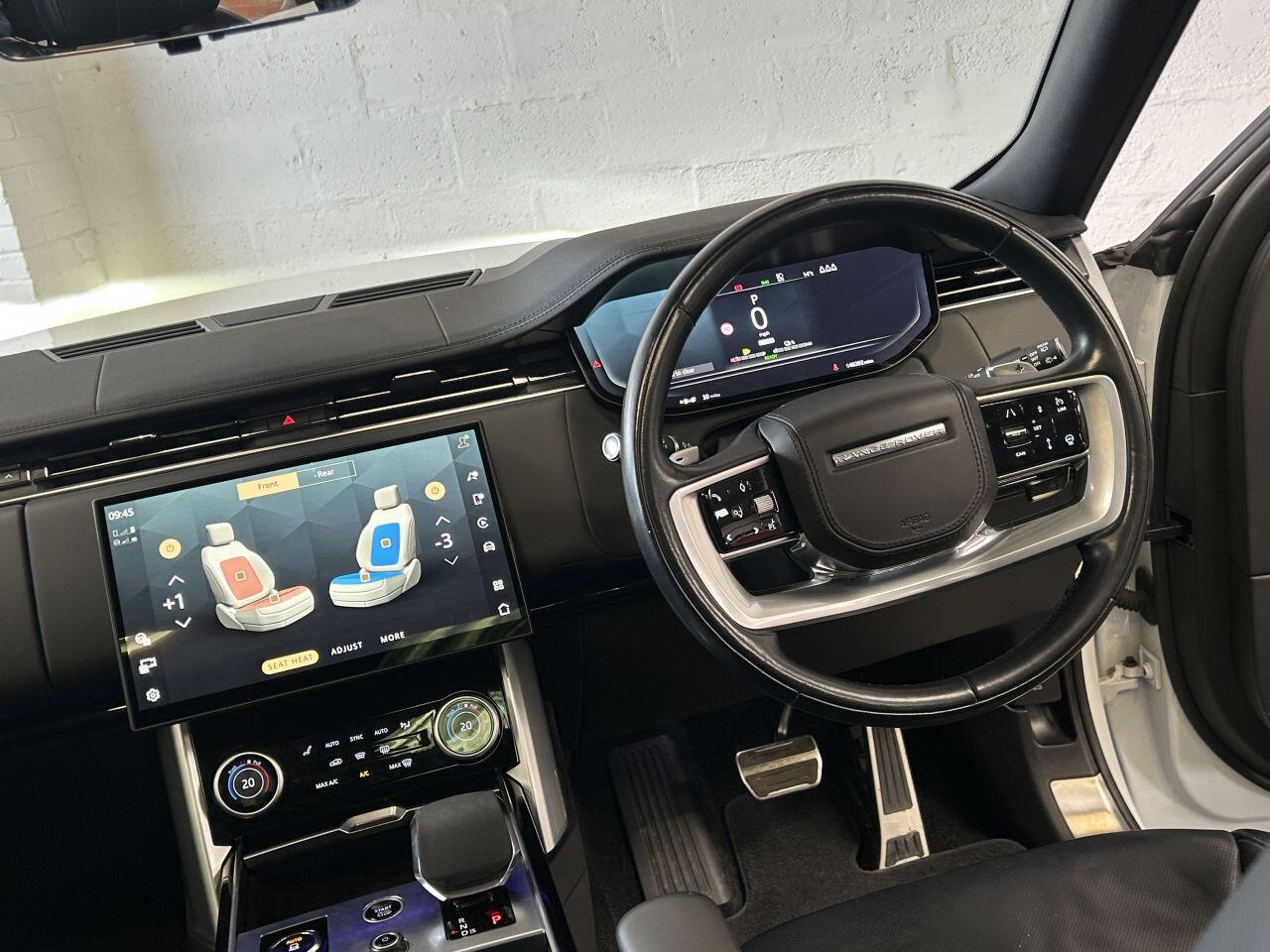 Land Rover Range Rover view 34
