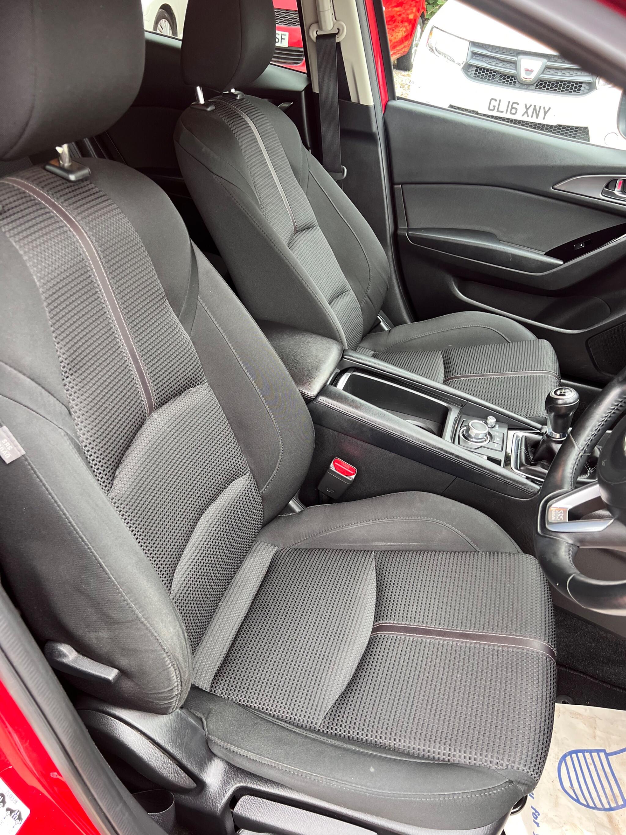 Mazda Mazda3 view 50