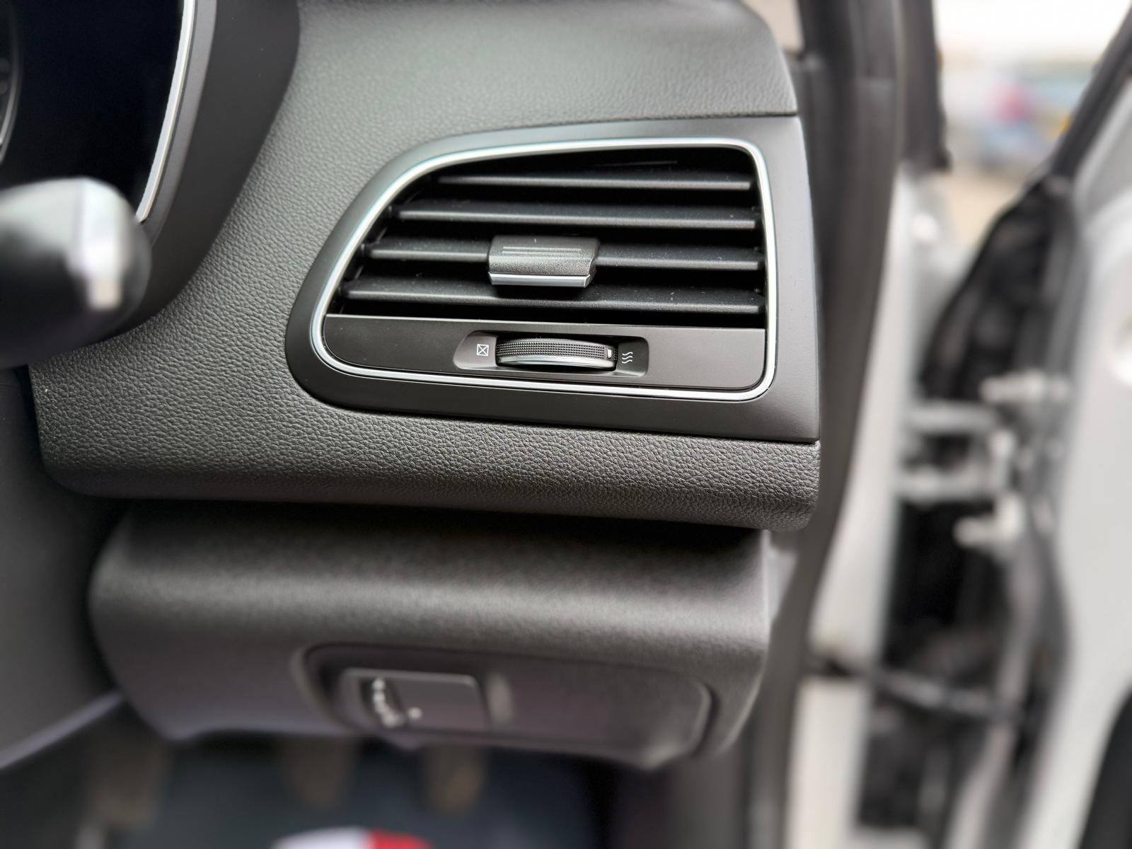 Renault Megane view 43