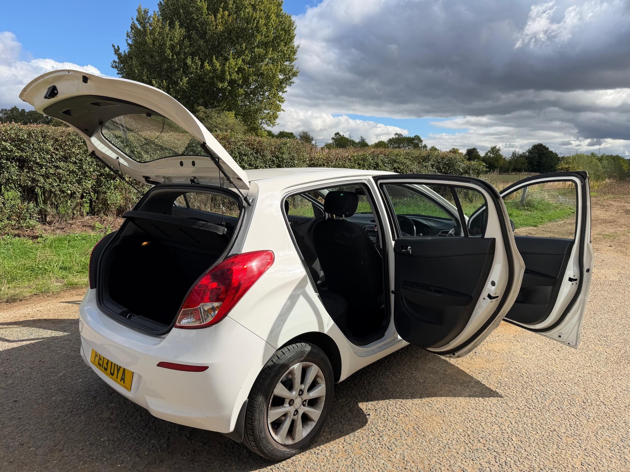 Hyundai I20 view 29