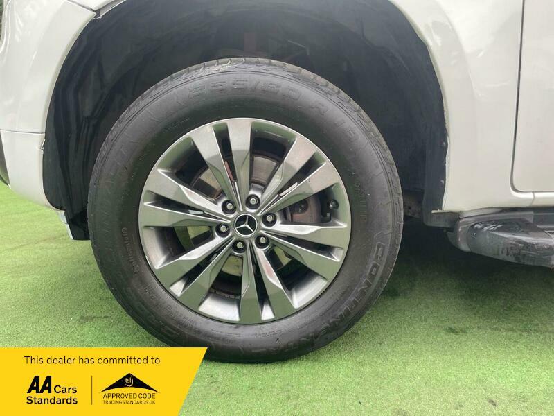 2019 Mercedes-Benz X Class 2.3 CDI Progressive Auto 4MATIC Euro 6 4dr • 72,145 miles image 54