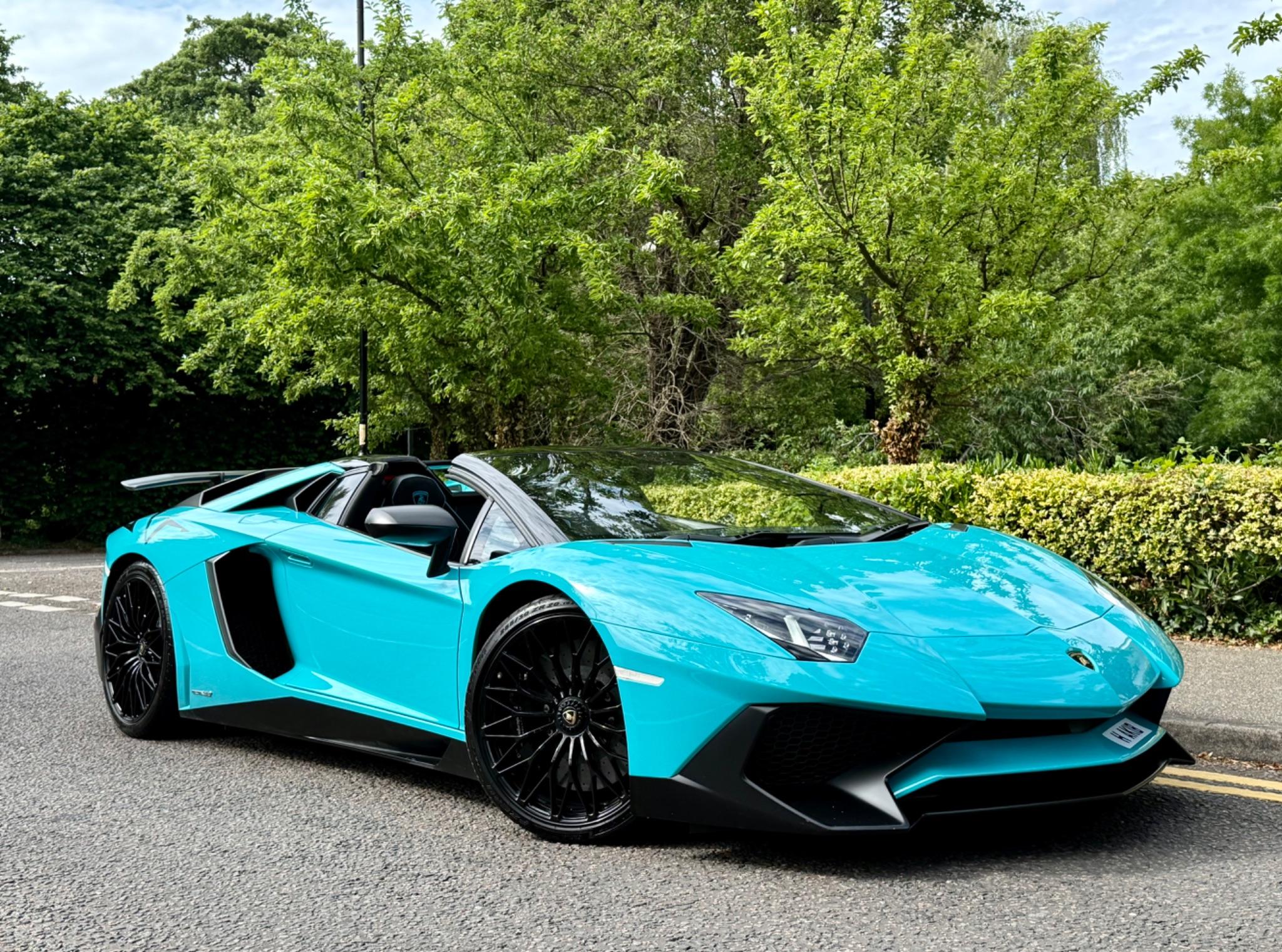 Lamborghini Aventador view 13
