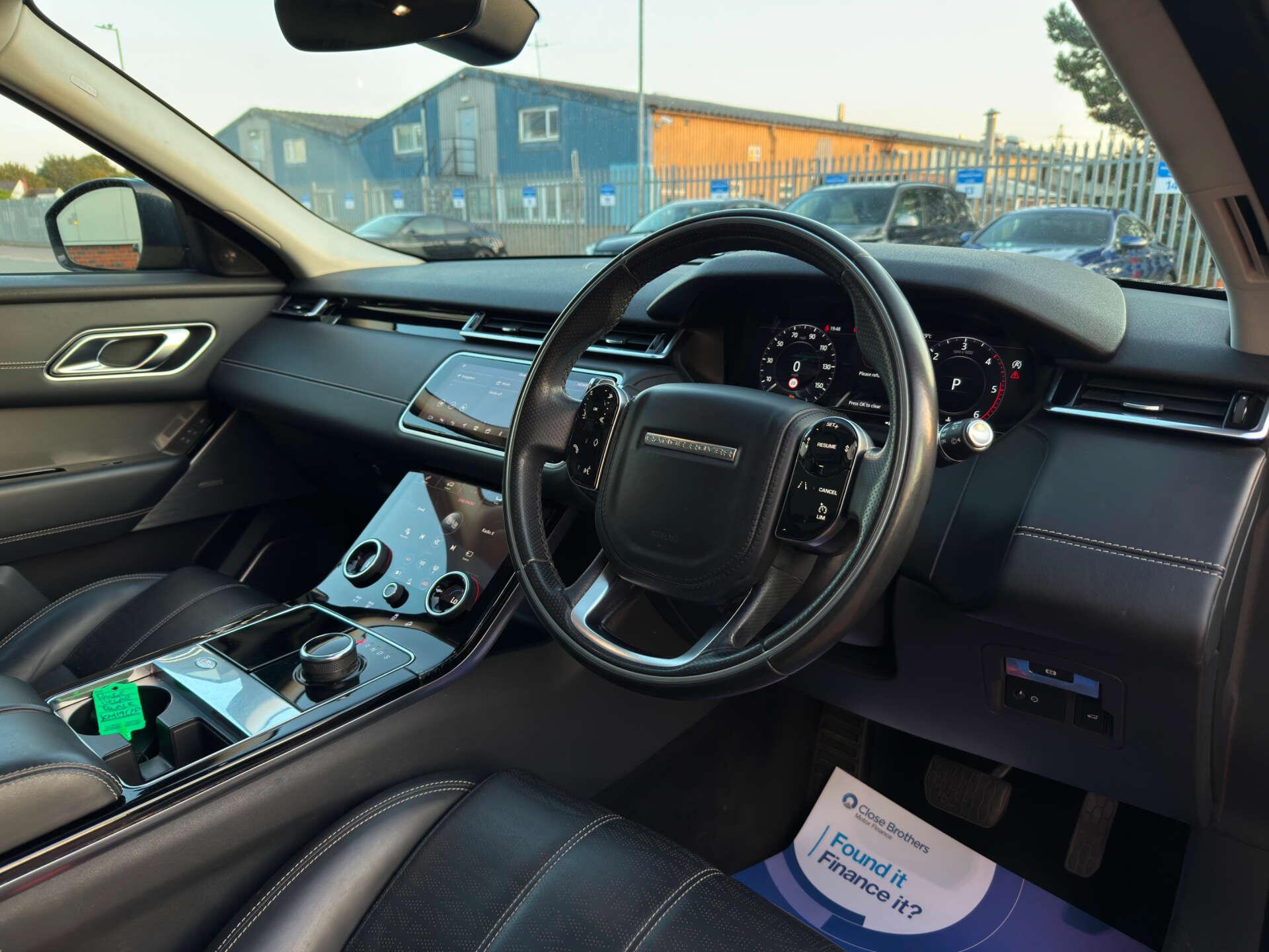 Land Rover Range Rover Velar view 18