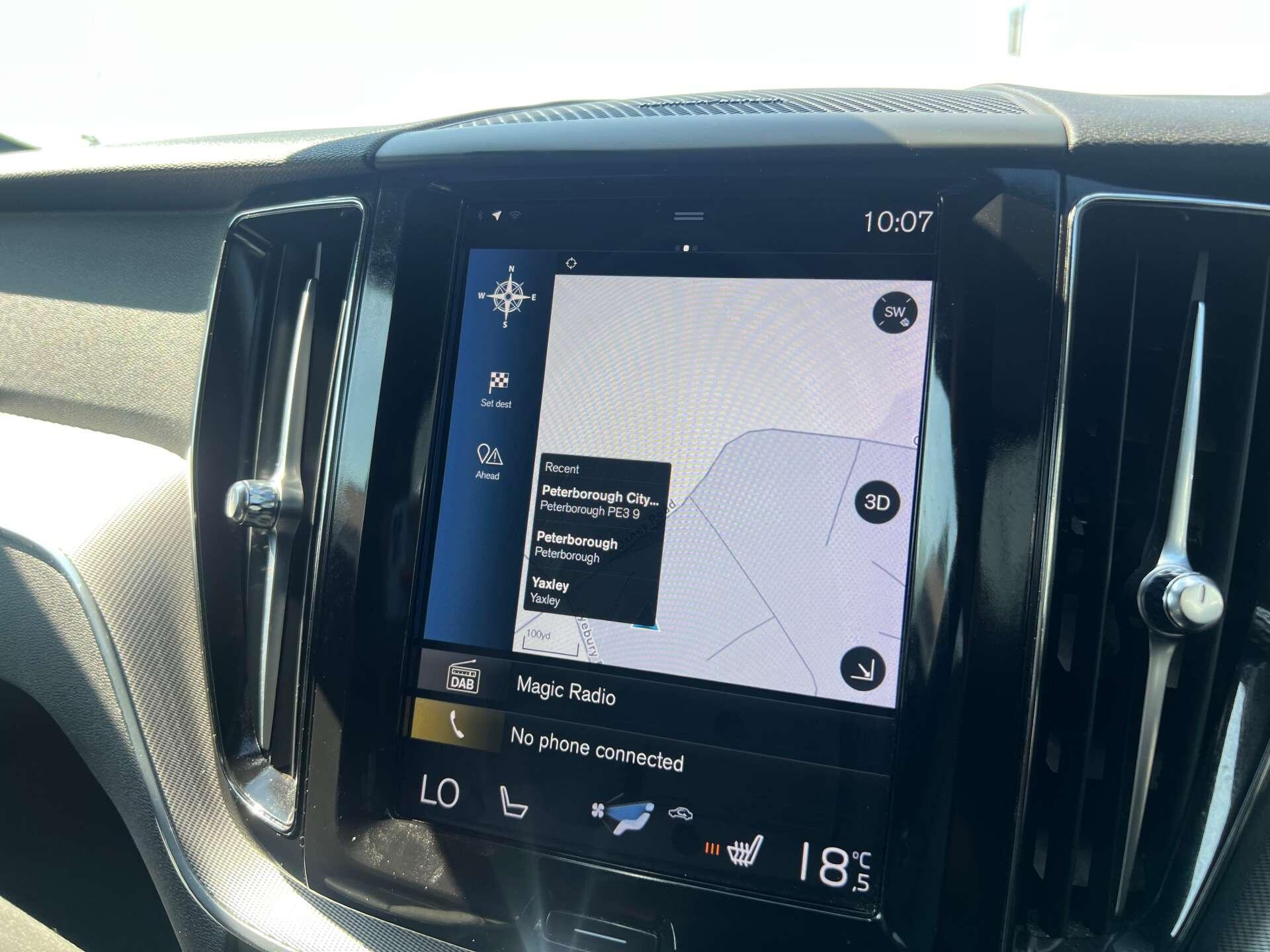 Volvo XC60 view 25