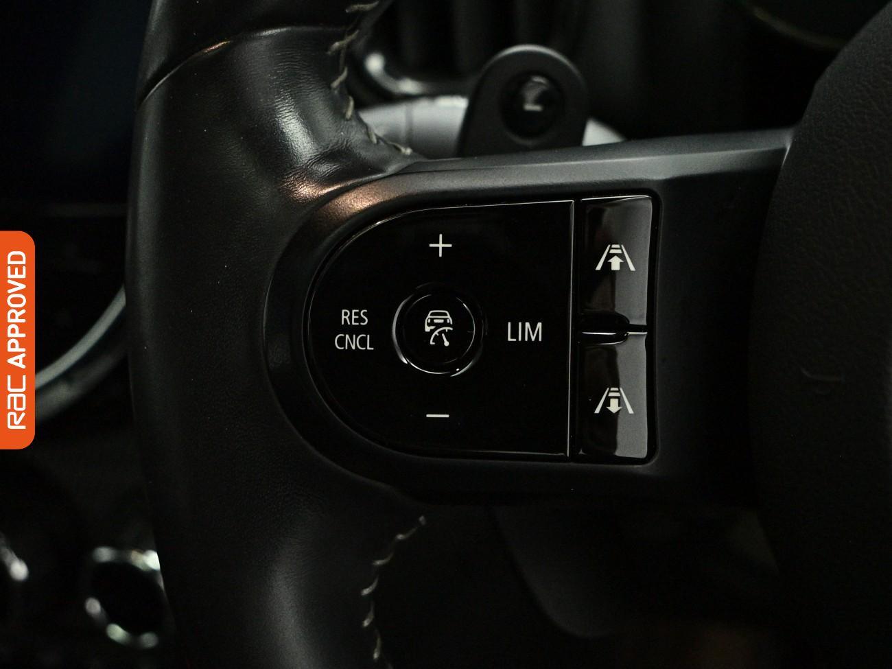 MINI Countryman view 22