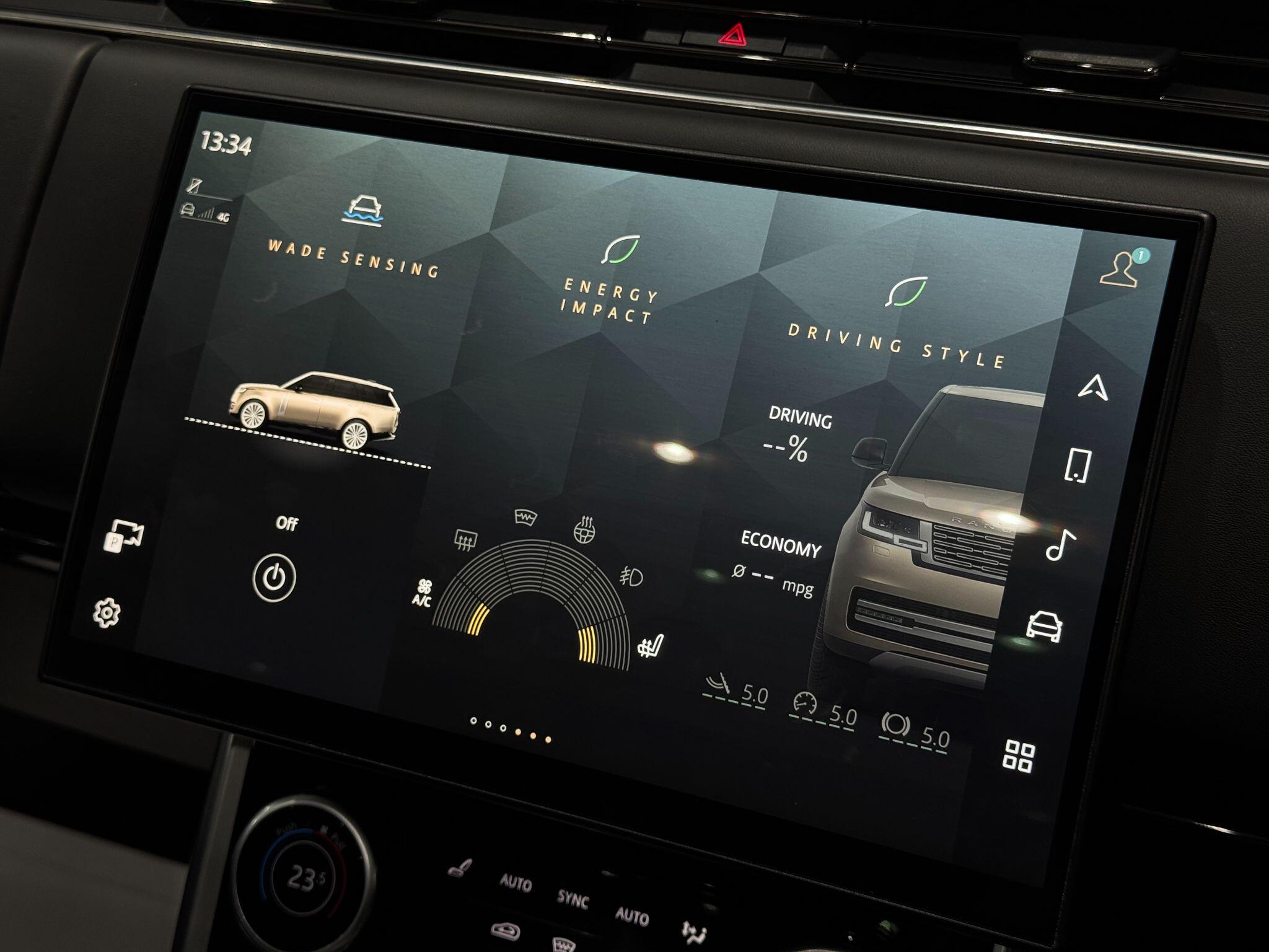Land Rover Range Rover view 36