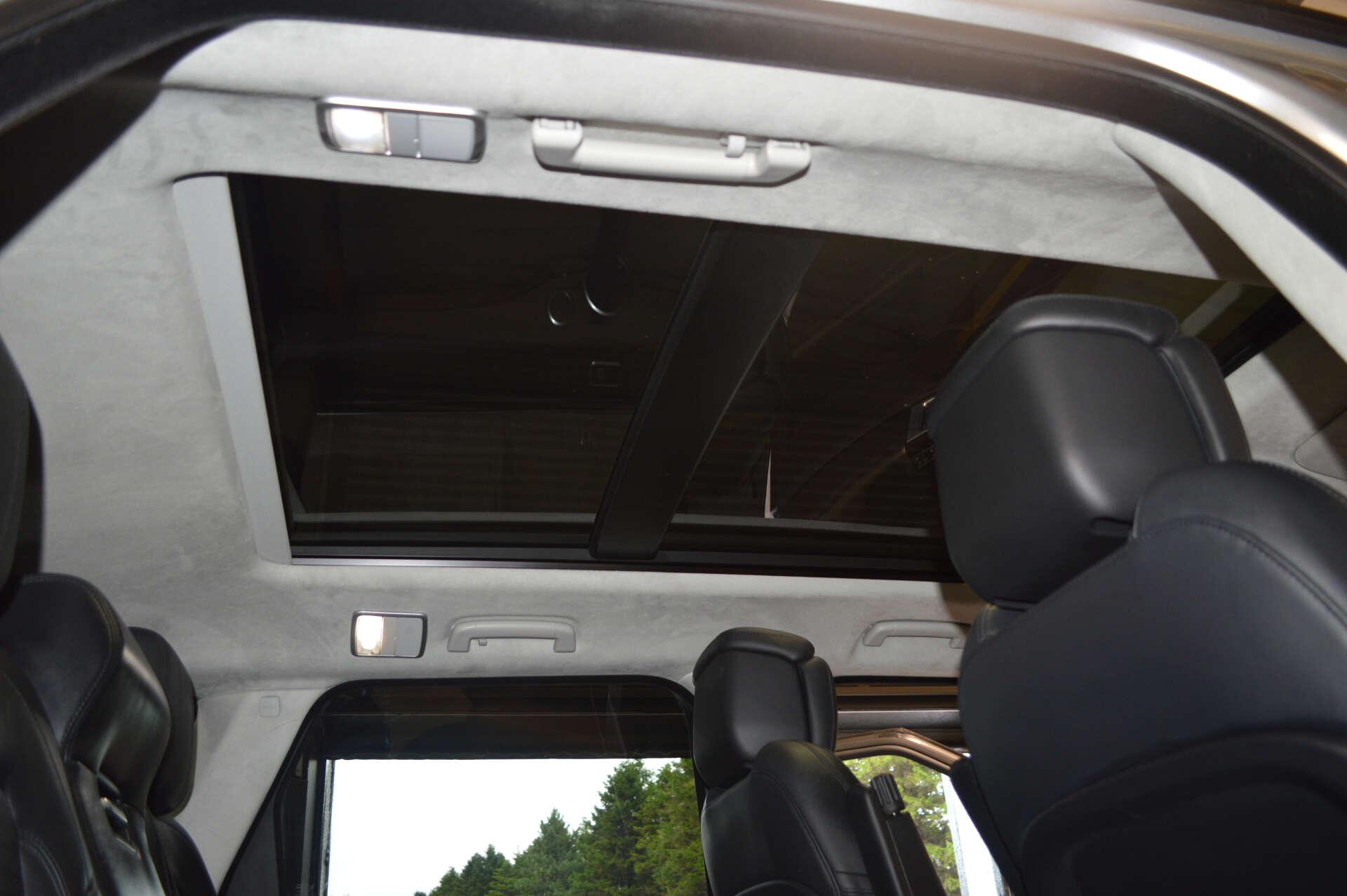 Land Rover Range Rover Sport view 34