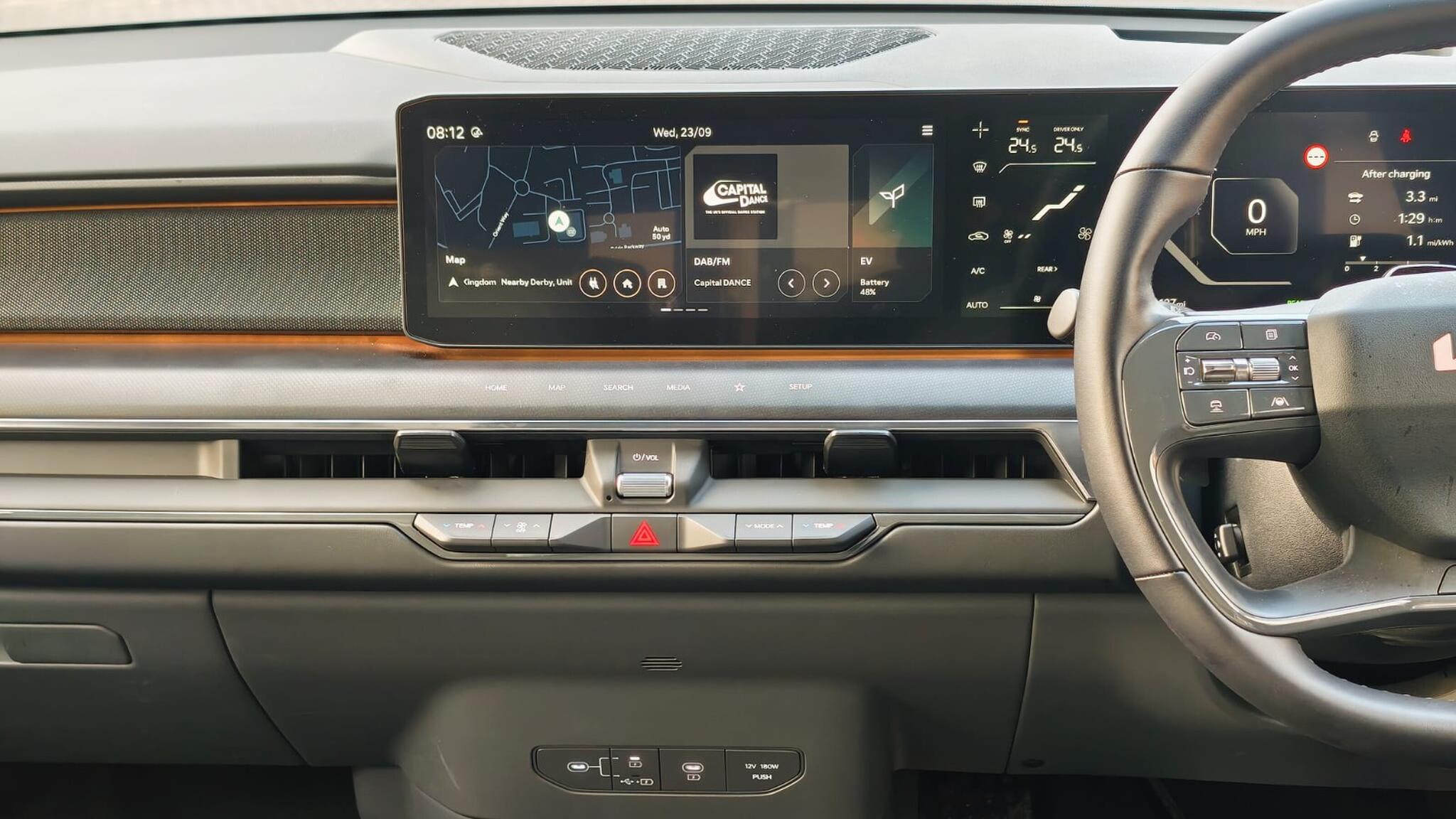 Kia Ev9 view 16