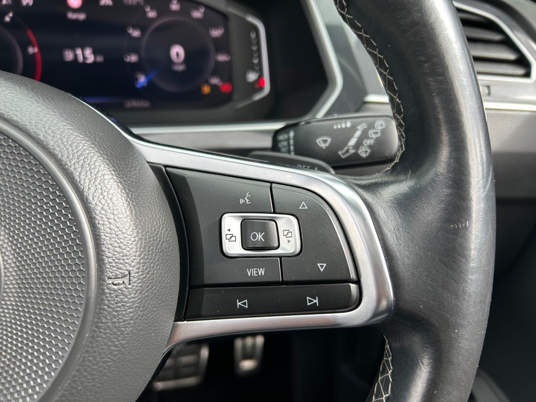Volkswagen Tiguan view 36