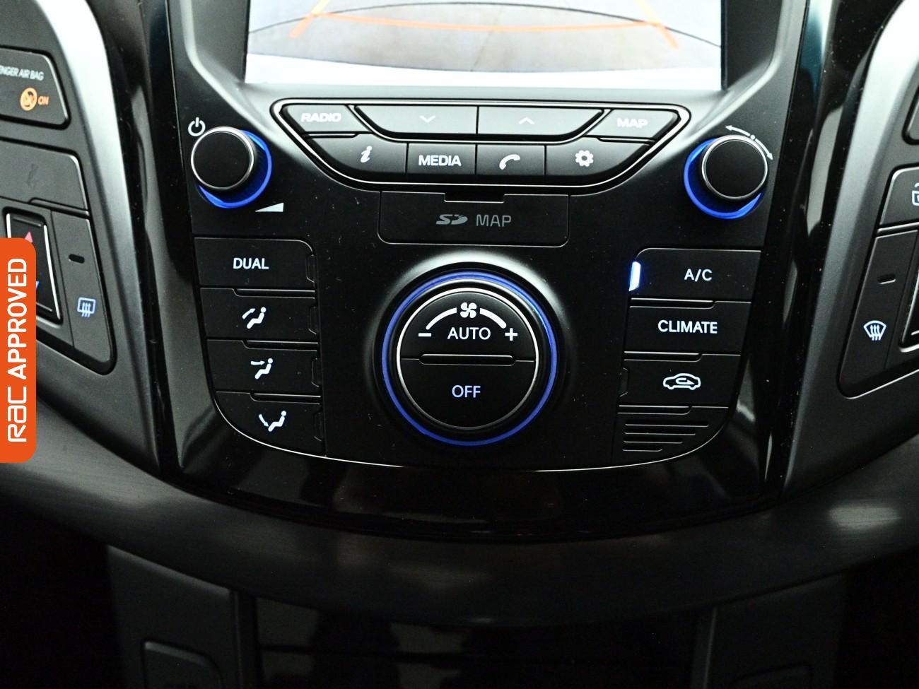 Hyundai I40 view 15
