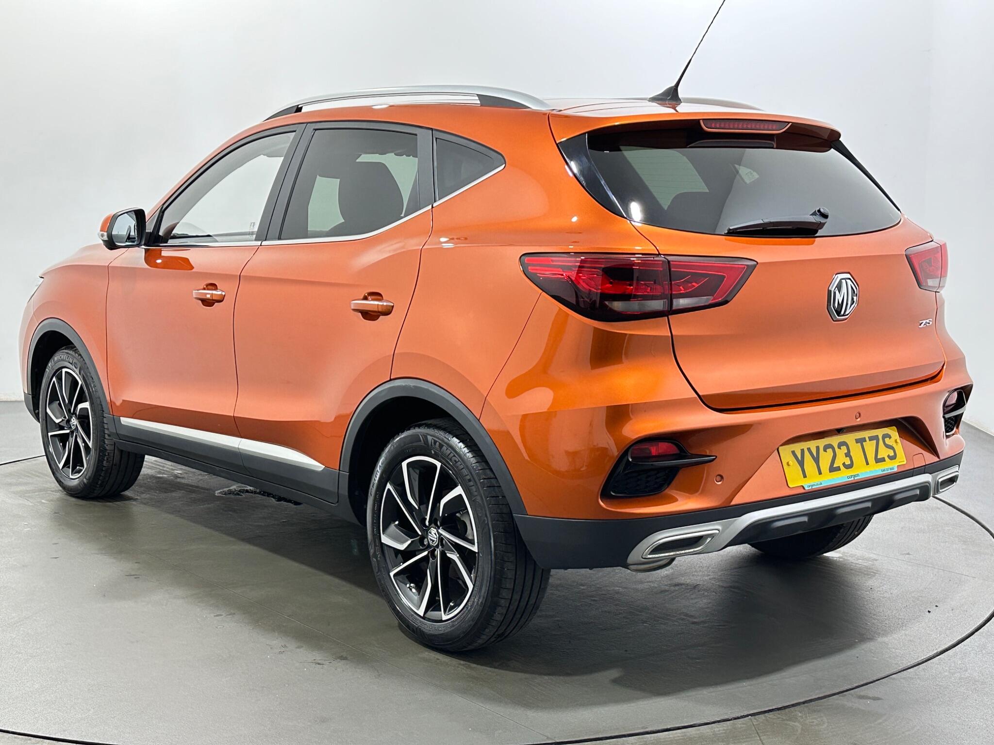 MG ZS view 6