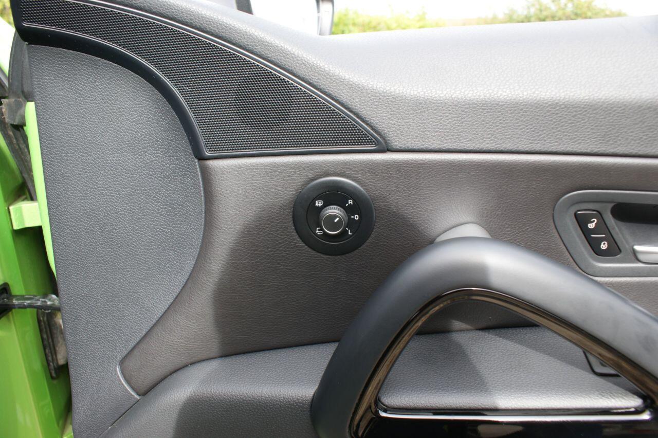 Volkswagen Scirocco view 33