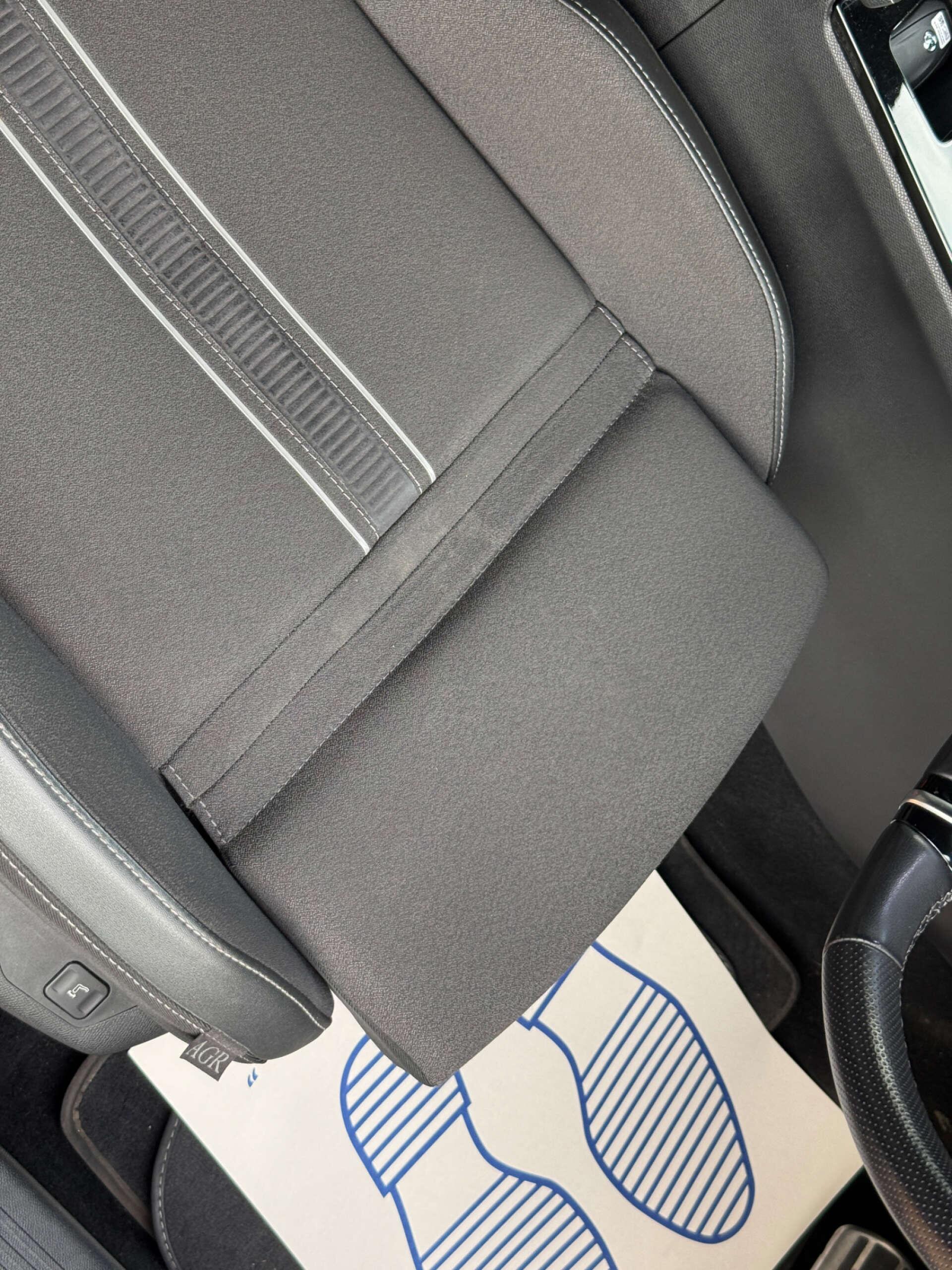 Vauxhall Astra view 24